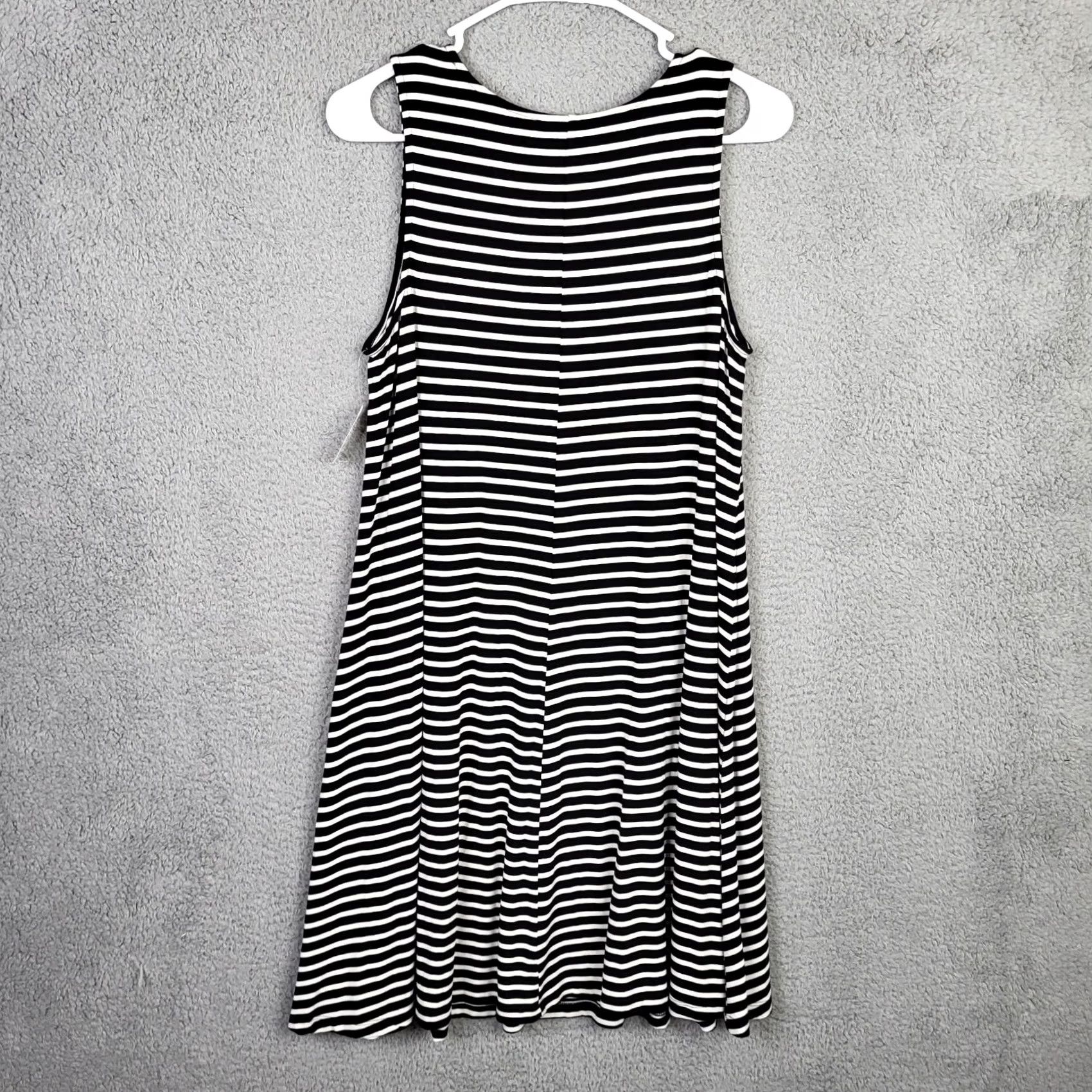 Old Navy Old Navy Women's striped tank dress L Casual Colorful Multicolor Mockup? (Use actual from title) Size L / US 10 / IT 46 - 5 Thumbnail