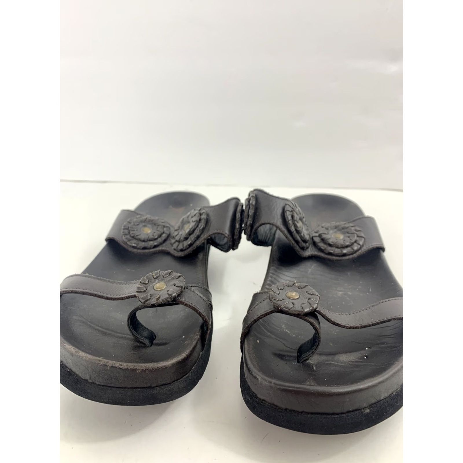 Mephisto VINTAGE Mephisto Sandal Flower Womens 37 Brown Leather Toe Strap Casual Womens 6.5 Shoes Size US 7 / IT 37 - 2 Thumbnail