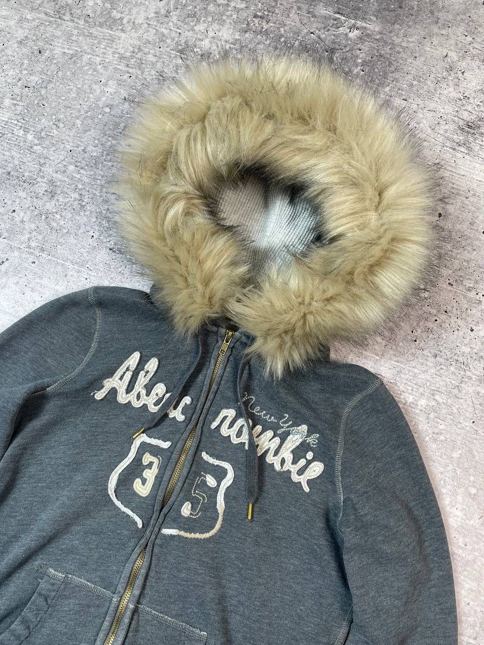 Abercrombie & Fitch Vintage 00s Abercrombie Fitch Faux Fur Zip Up Hoodie Y2K Size M / US 6-8 / IT 42-44 - 5 Thumbnail