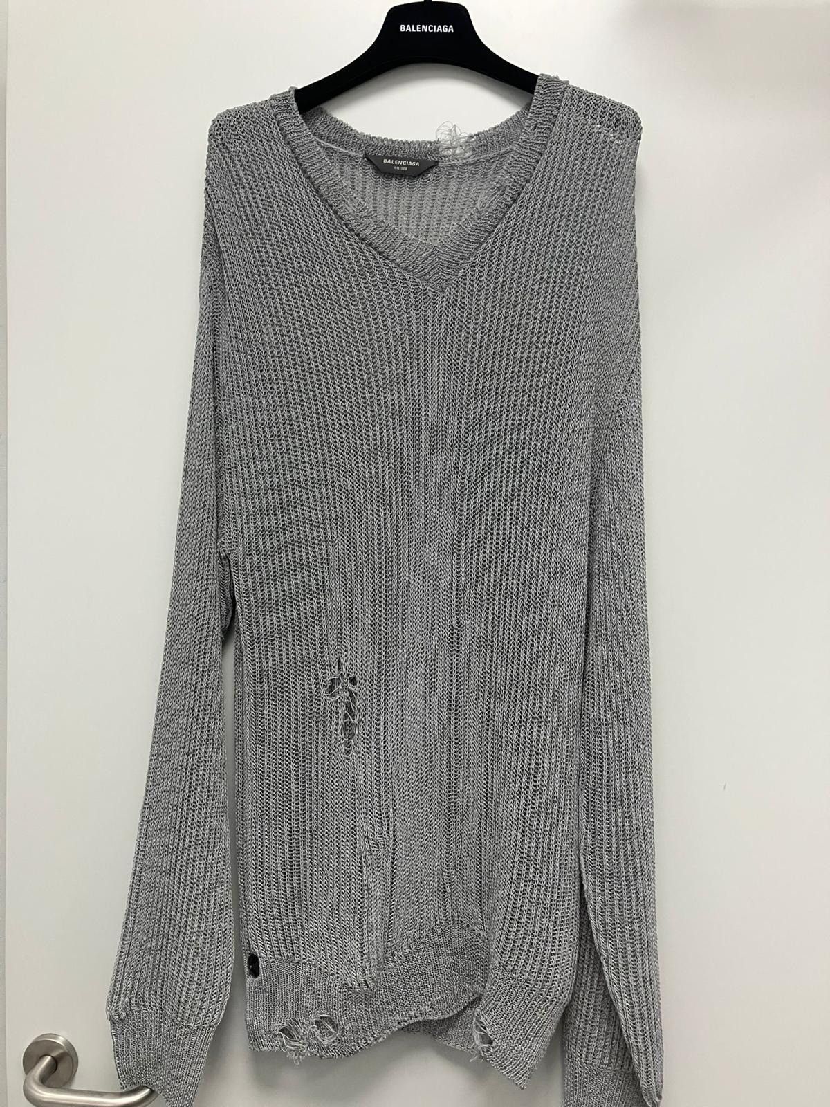 Balenciaga o1la1rc1a0226 Distressed Sweater Reflective Ribs In Grey Size US S / EU 44-46 / 1 - 1 Preview
