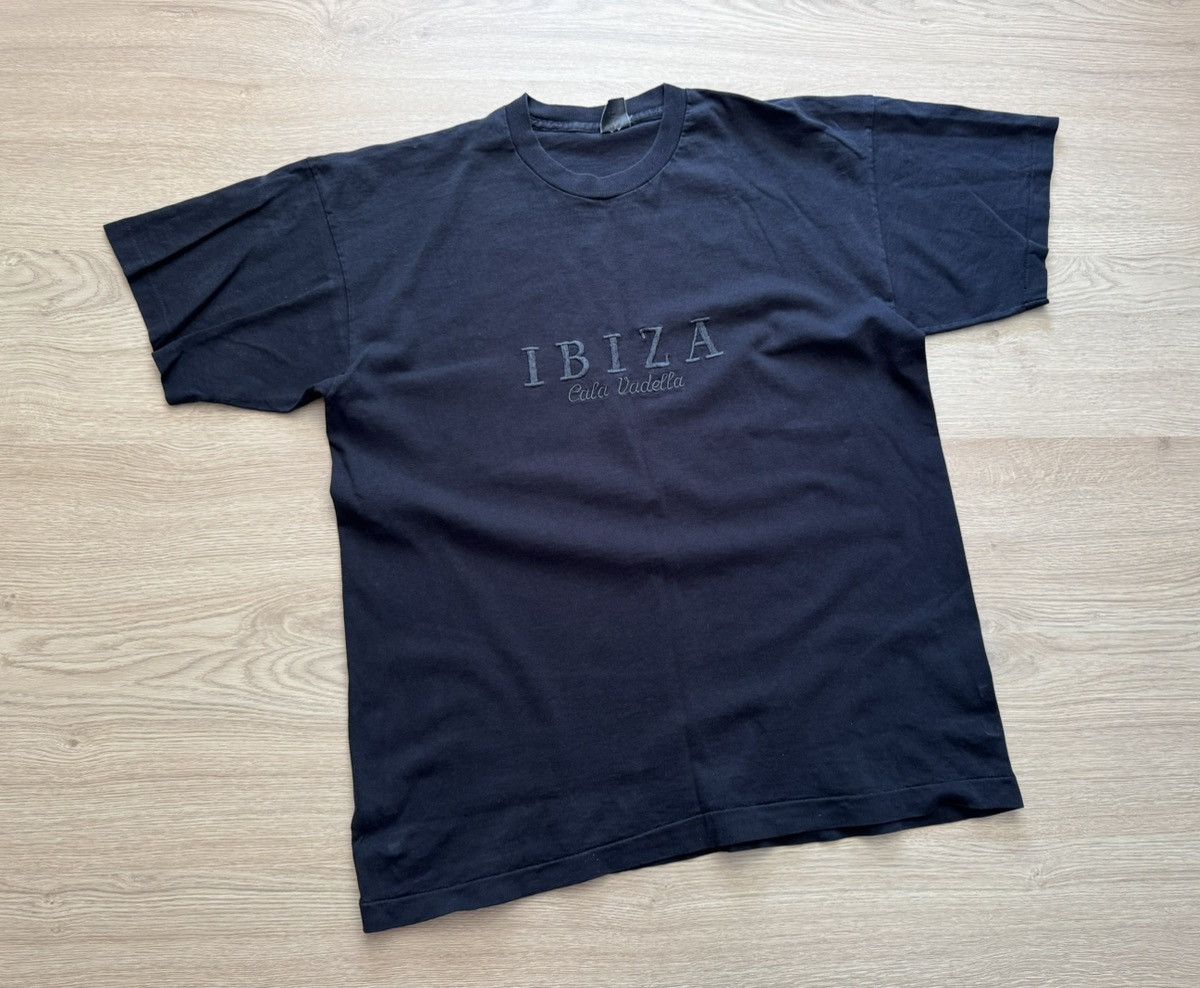 Formula 1 Vintage 90’s Screen Stars Ibiza Faded T-Shirt Size US XL / EU 56 / 4 - 1 Thumbnail
