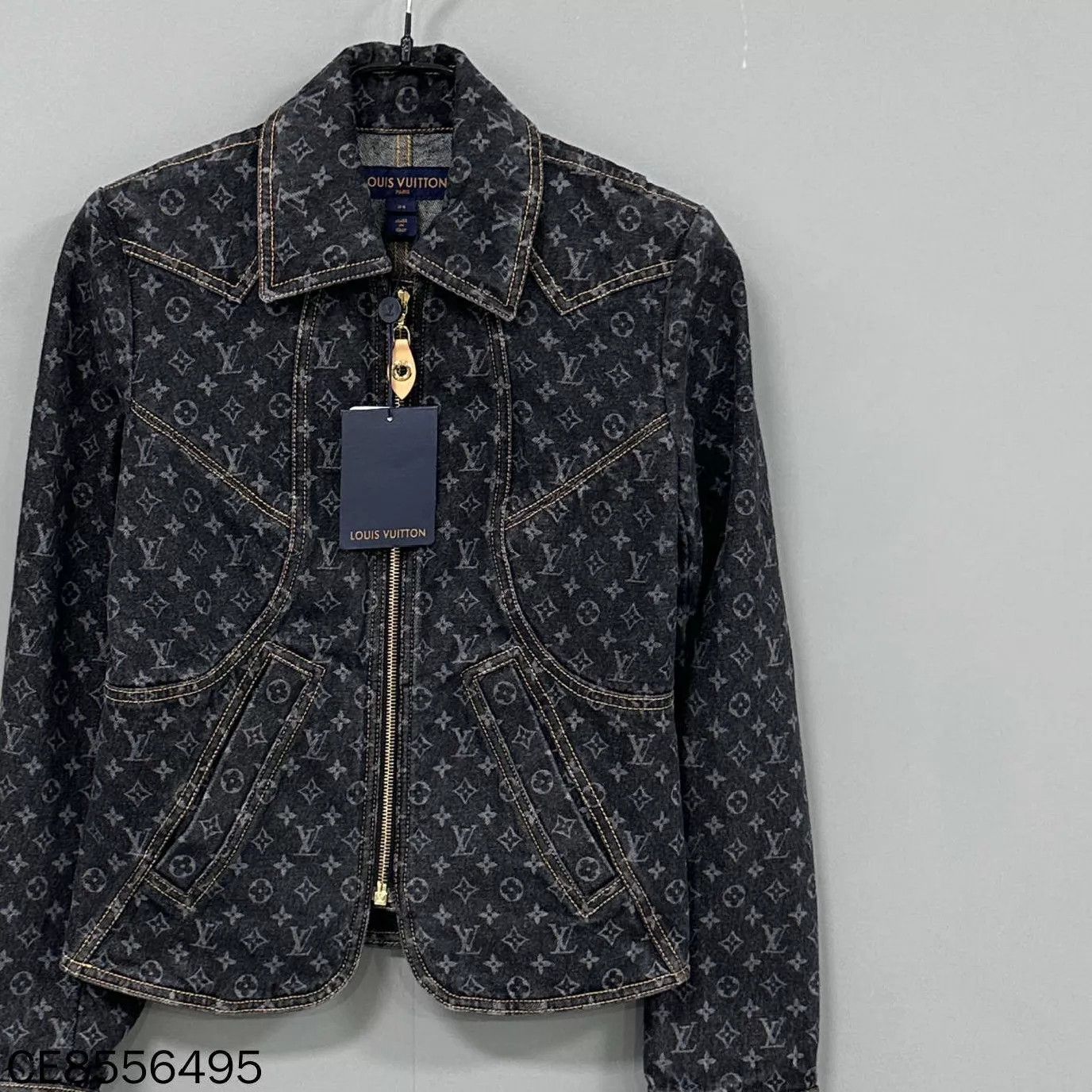 Louis Vuitton LV dark gray all-over print denim jacket Size XS / US 0-2 / IT 36-38 - 2 Thumbnail