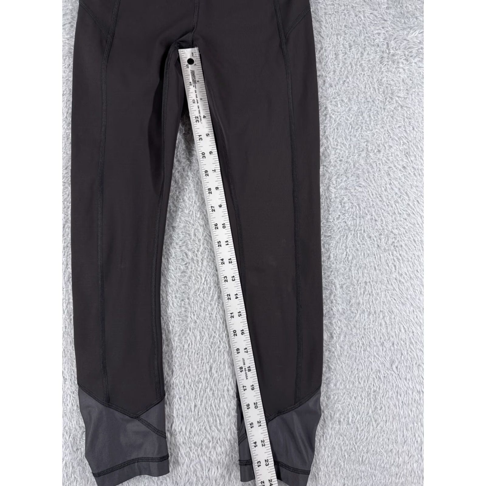Lululemon Lululemon Pants Womens 2 Black Pace Queen Tight Full-On Luxtreme Run Running Sweatpants Zip Pocket Pockets 25 in Inseam Size 26" / US 2 / IT 38 - 5 Thumbnail