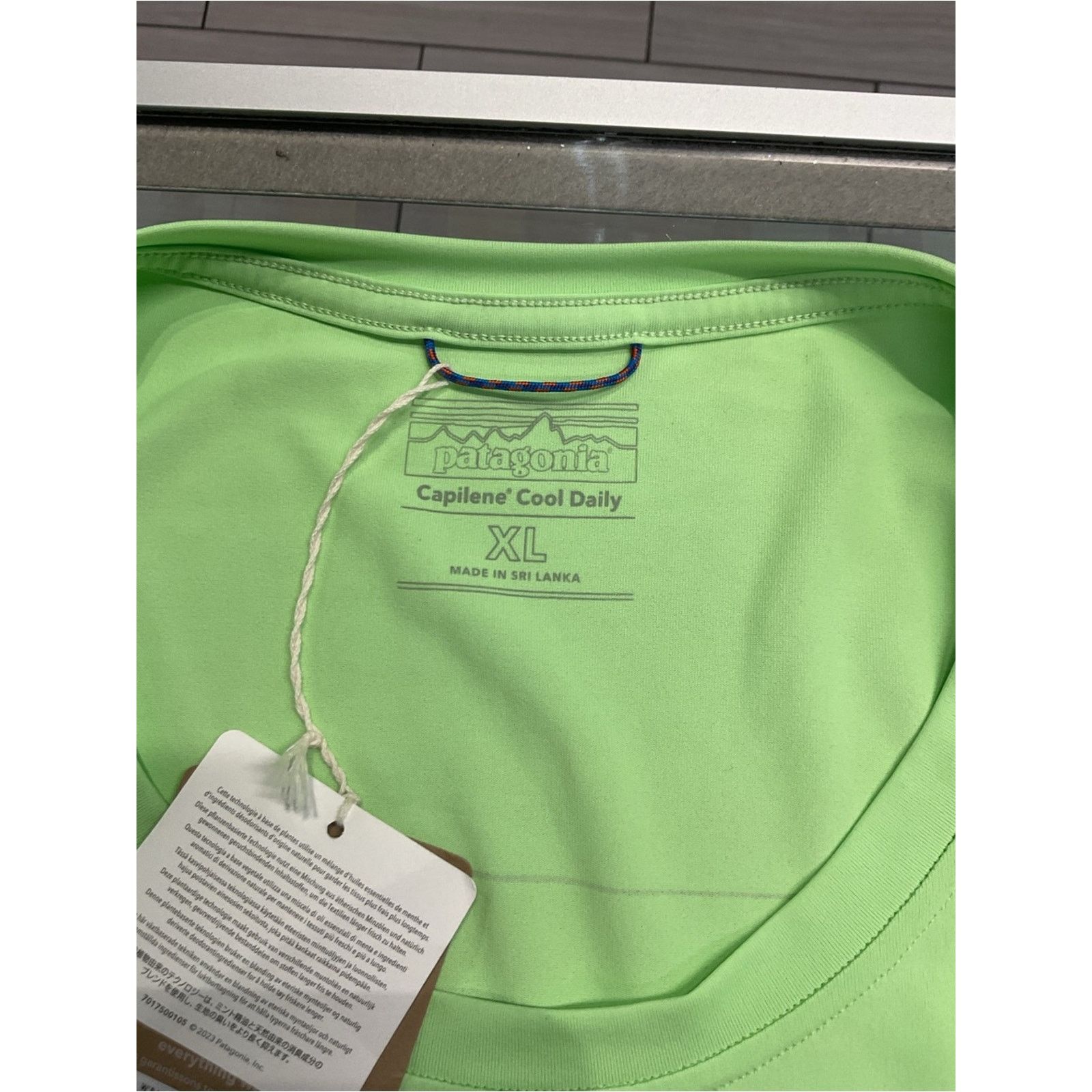 Patagonia Patagonia Capilene Cool Daily Long Sleeve Shirt Size XL / US 12-14 / IT 48-50 - 3 Thumbnail