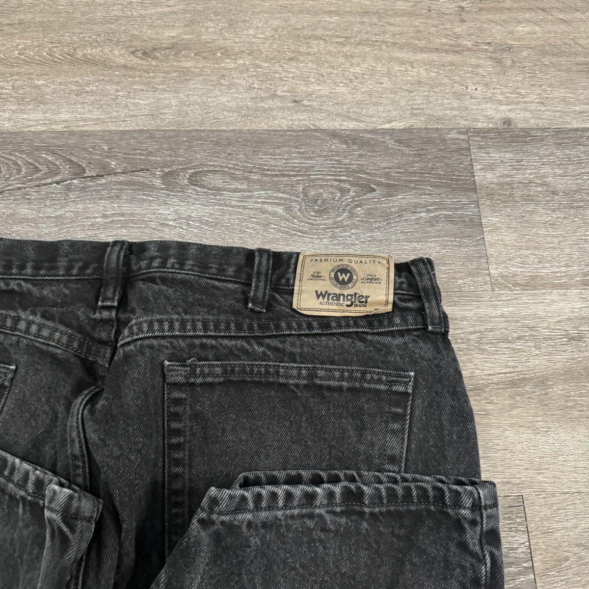 StraightFaded × Vintage × Wrangler Essential Vintage y2k faded black Wrangler wide leg jeans Size US 38 / EU 54 - 5 Thumbnail