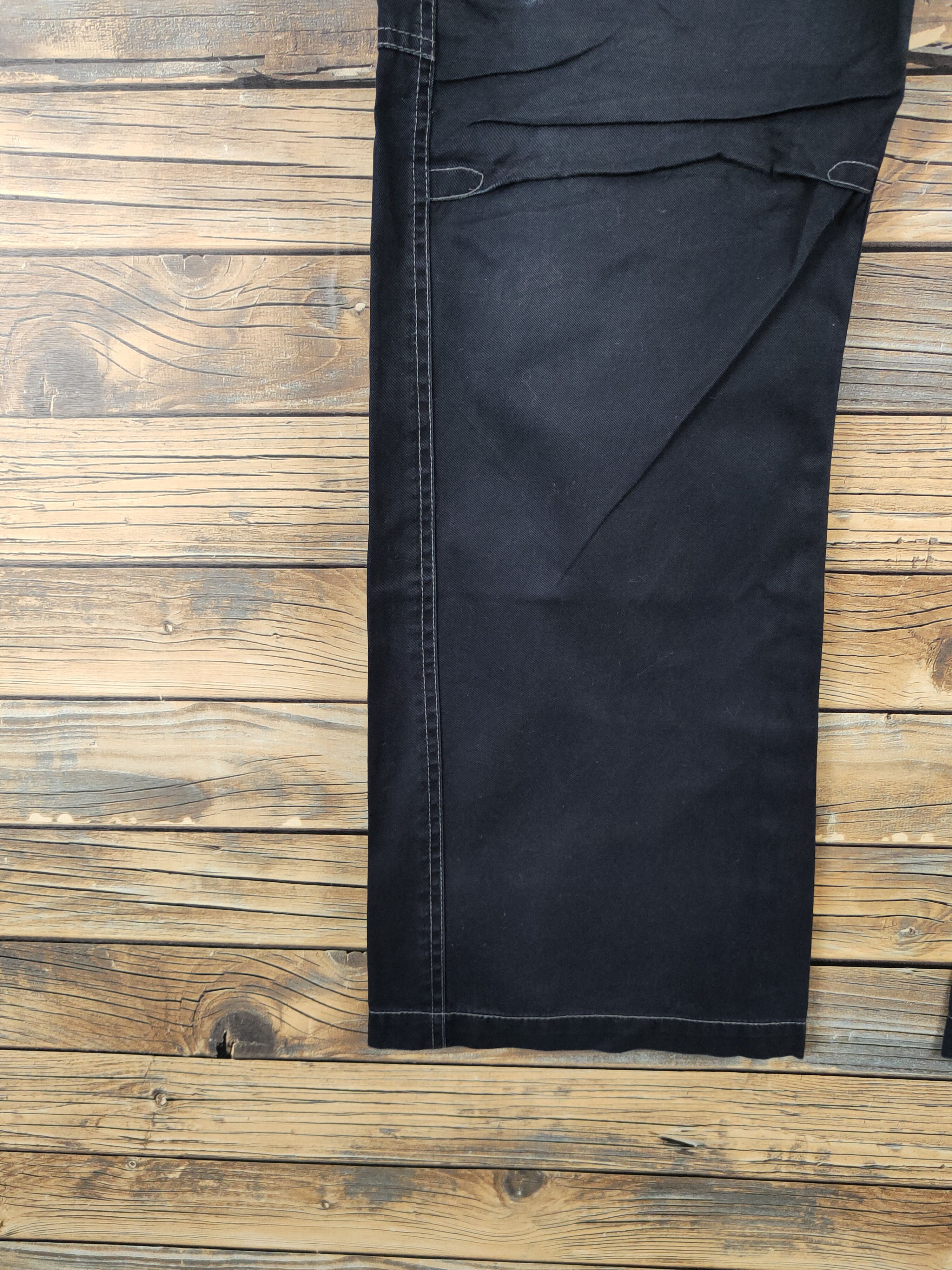 Japanese Brand Japanese Brand Black Multipocket Cargo Pants #W1019 Size US 31 - 4 Thumbnail