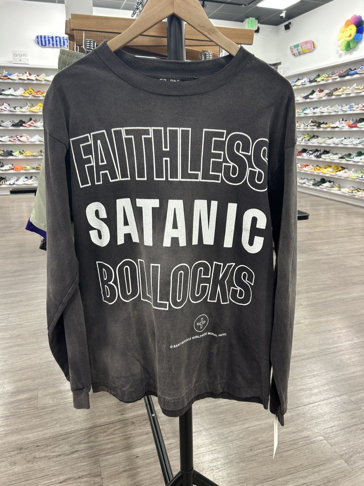 Saint Michael Saint Michael Longsleeve Size US M / EU 48-50 / 2 - 1 Thumbnail