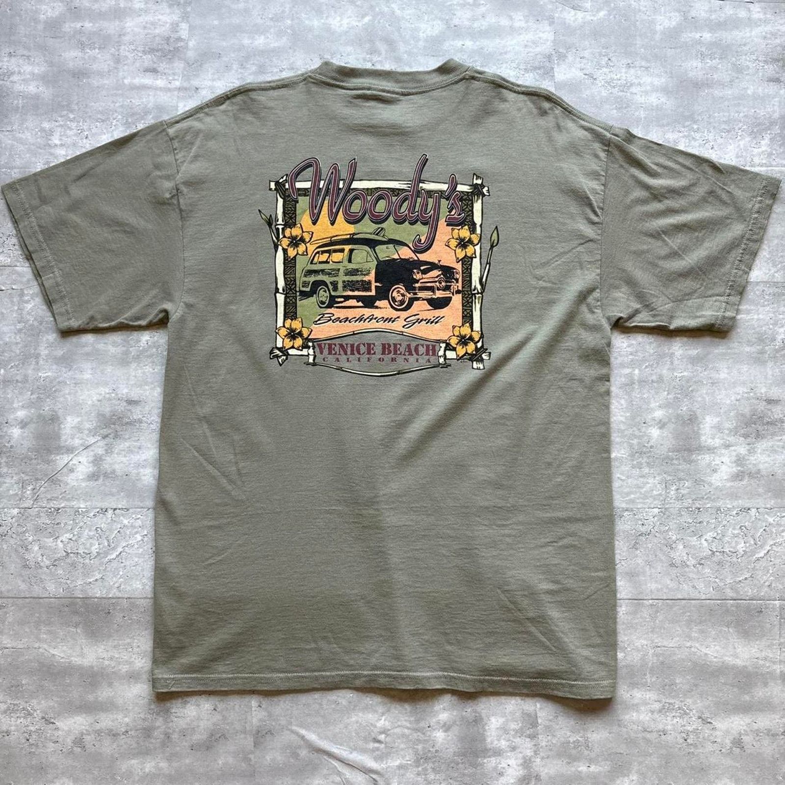 Tultex Vintage 1990s woodys travel t shirt Size US XL / EU 56 / 4 - 1 Thumbnail