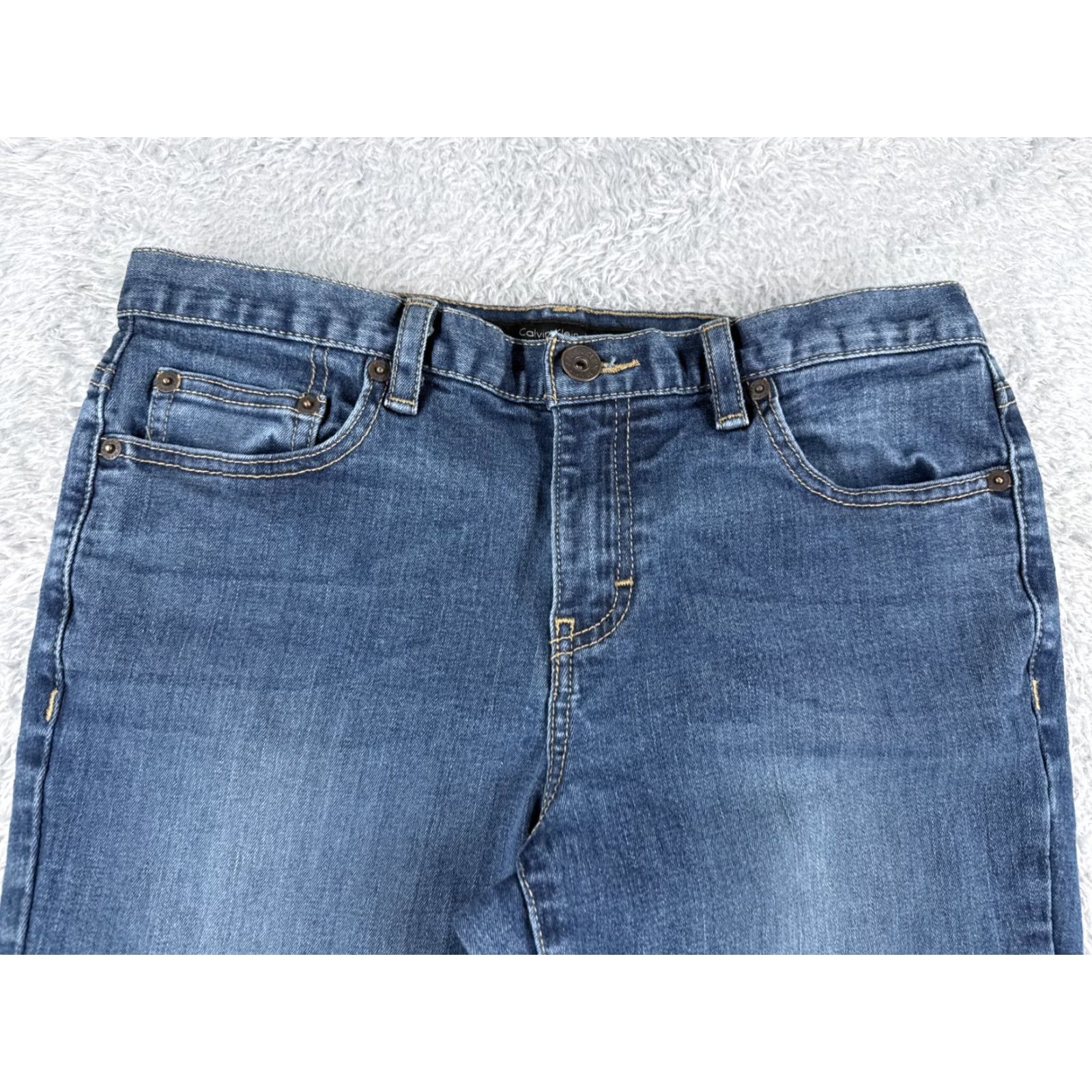 Calvin Klein Calvin Klein Jeans Women 10 Blue Denim Flared Mid Rise 30x27 Pants Brand: Calvin Klein Jeans Women 10 Blue Denim Flared Mid Rise 30x27 Size 32" / US 10 / IT 46 - 4 Thumbnail