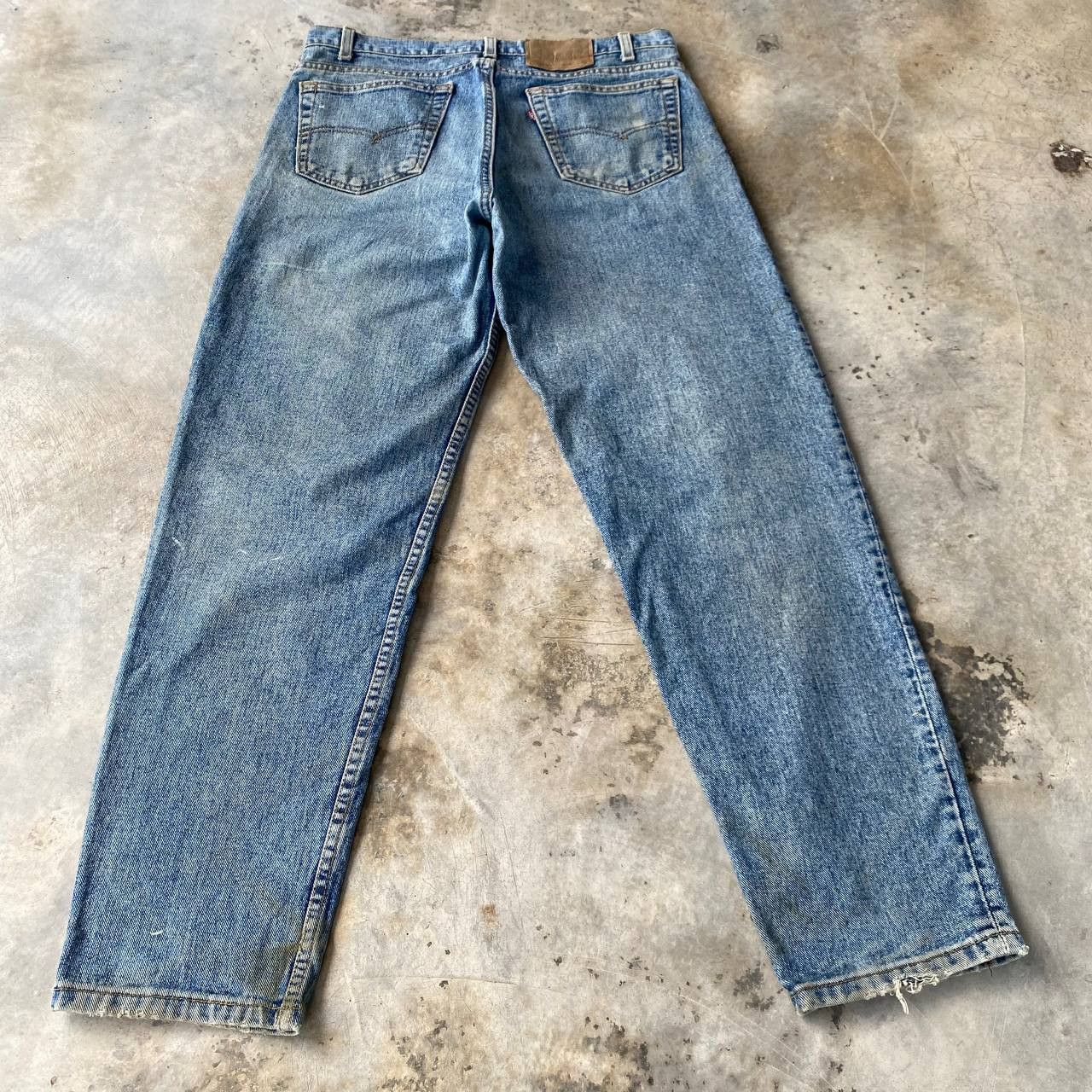 Levi's Vintage Clothing VINTAGE 1993 LEVIS 550 DIRTY MUDWASH GRUNGE JEAN USA W35X31" Size US 35 - 10 Thumbnail