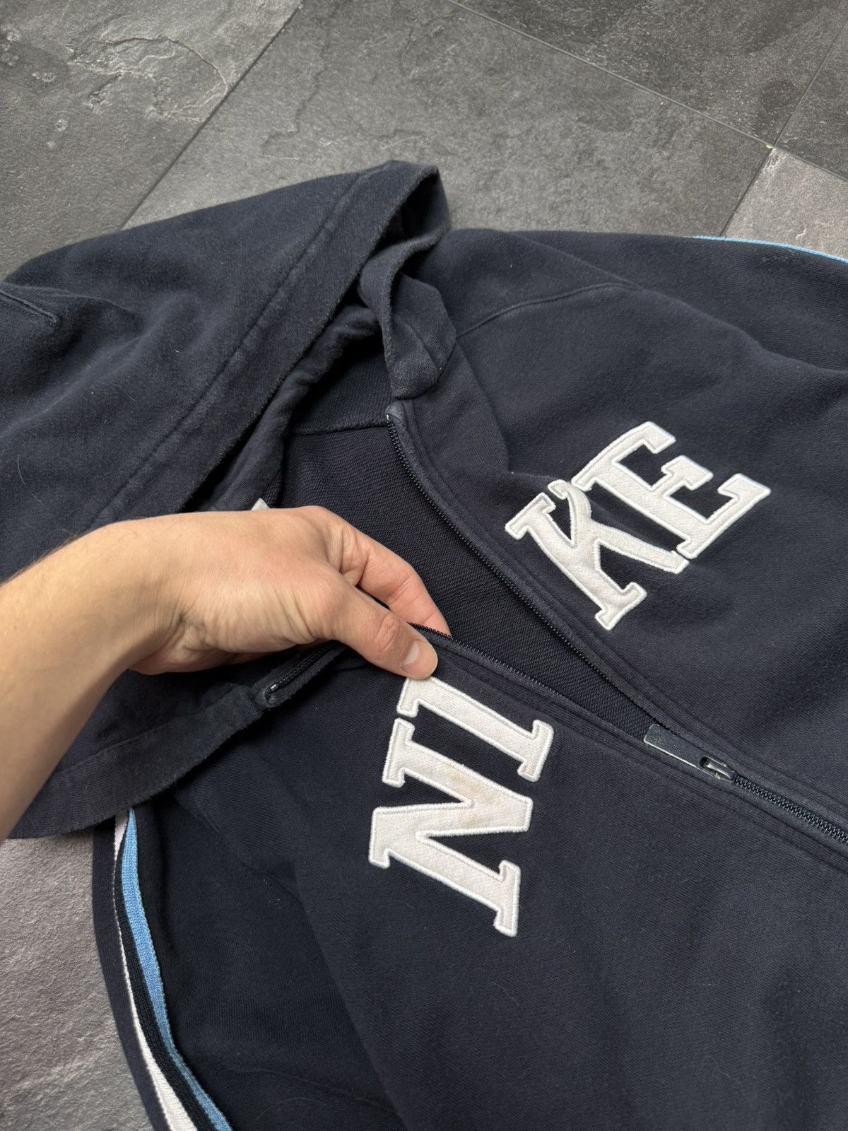 Nike × Vintage Nike vintage big logo zip hoodie Size US S / EU 44-46 / 1 - 2 Thumbnail