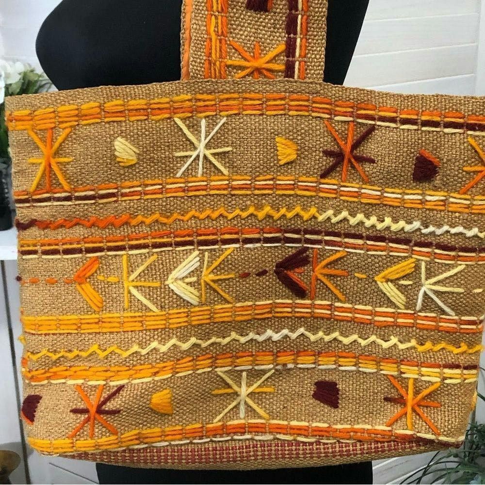 Vintage Vtge boho burlap tote elbow bag purse yarn embroidered Size ONE SIZE - 3 Thumbnail