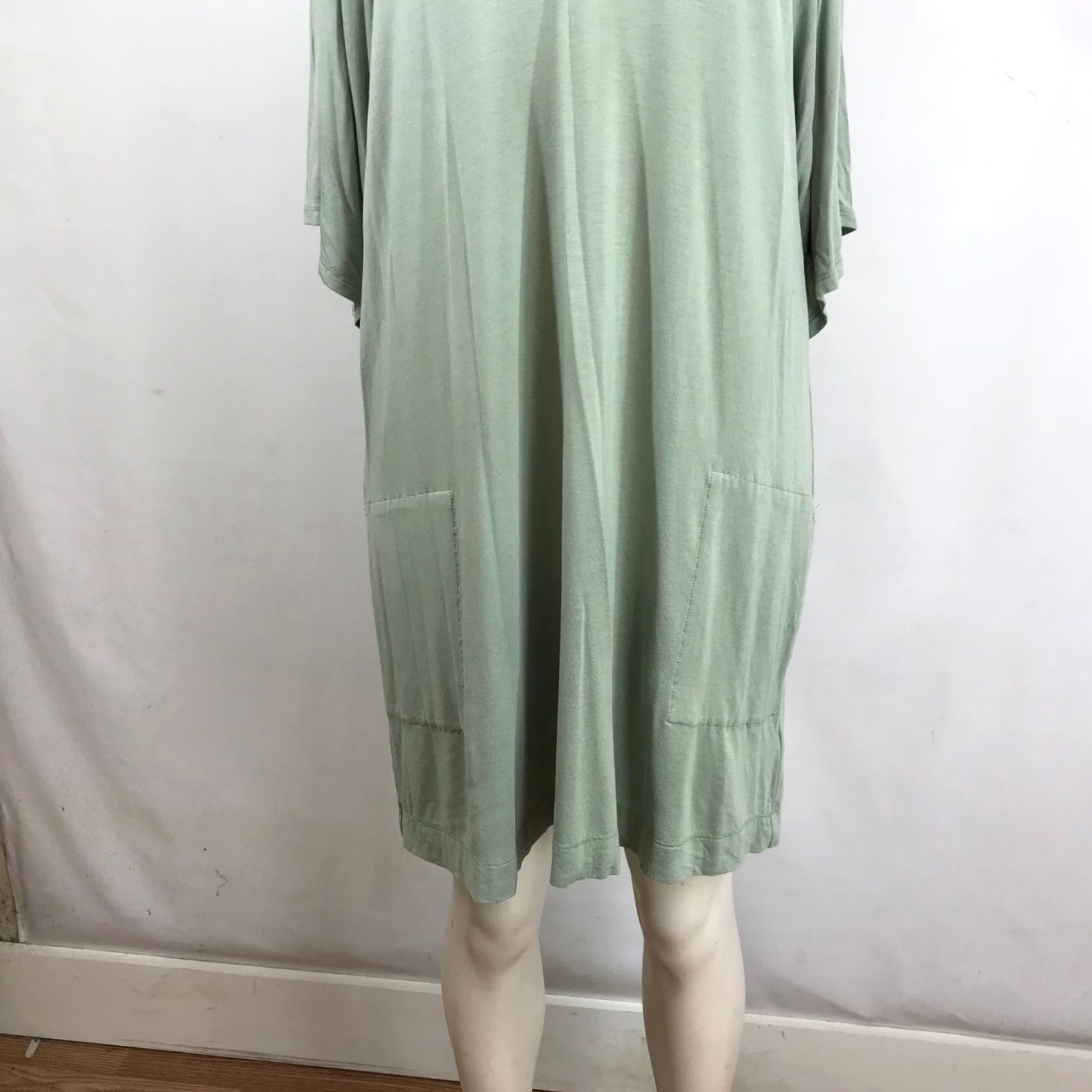 Free People FP Beach Free People Sage Green V-Neck Mini Dress with Pockets Womens M Size M / US 6-8 / IT 42-44 - 3 Thumbnail