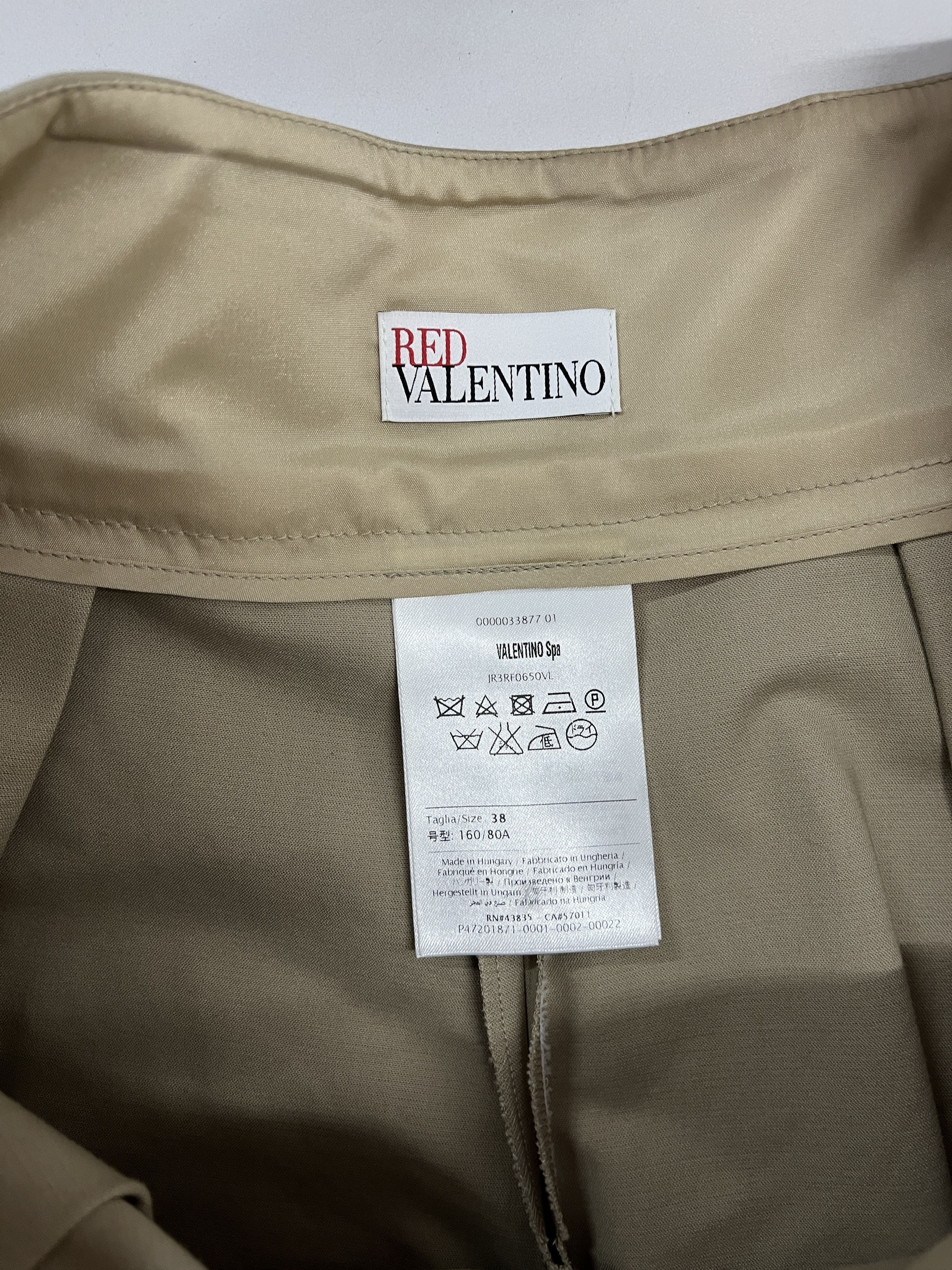 RED Valentino Red Valentino Beige Flare Shorts Size 26" / US 2 / IT 38 - 3 Thumbnail