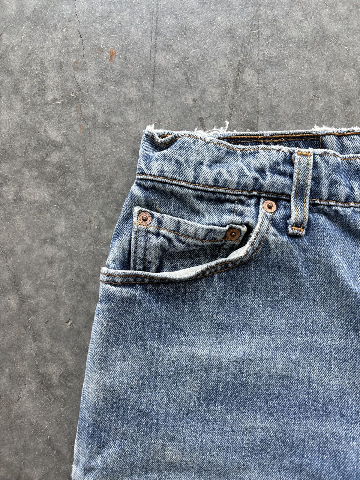 Levi's Vintage 90s Levis 550 Denim Shorts Baggy Distressed Skater Size US 31 - 2 Thumbnail