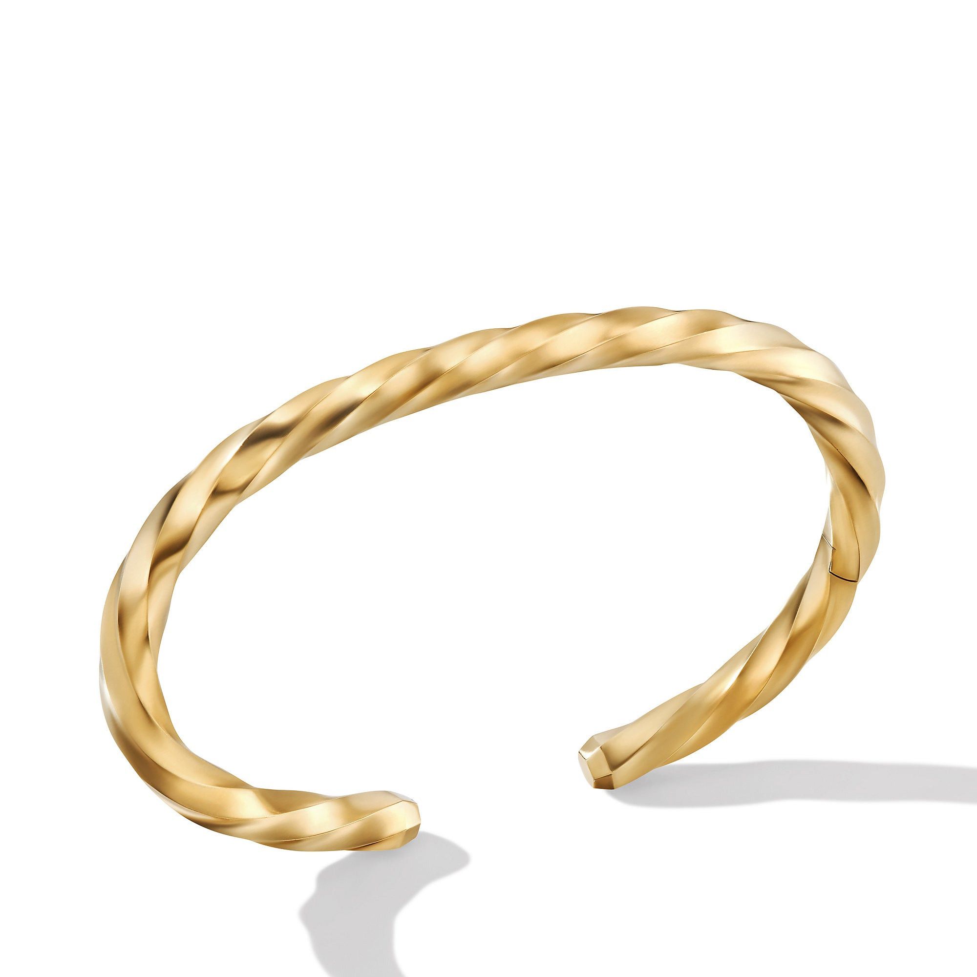 o1w1db10325 Size:OS/Cable Edge Cuff Bracelet in Golden