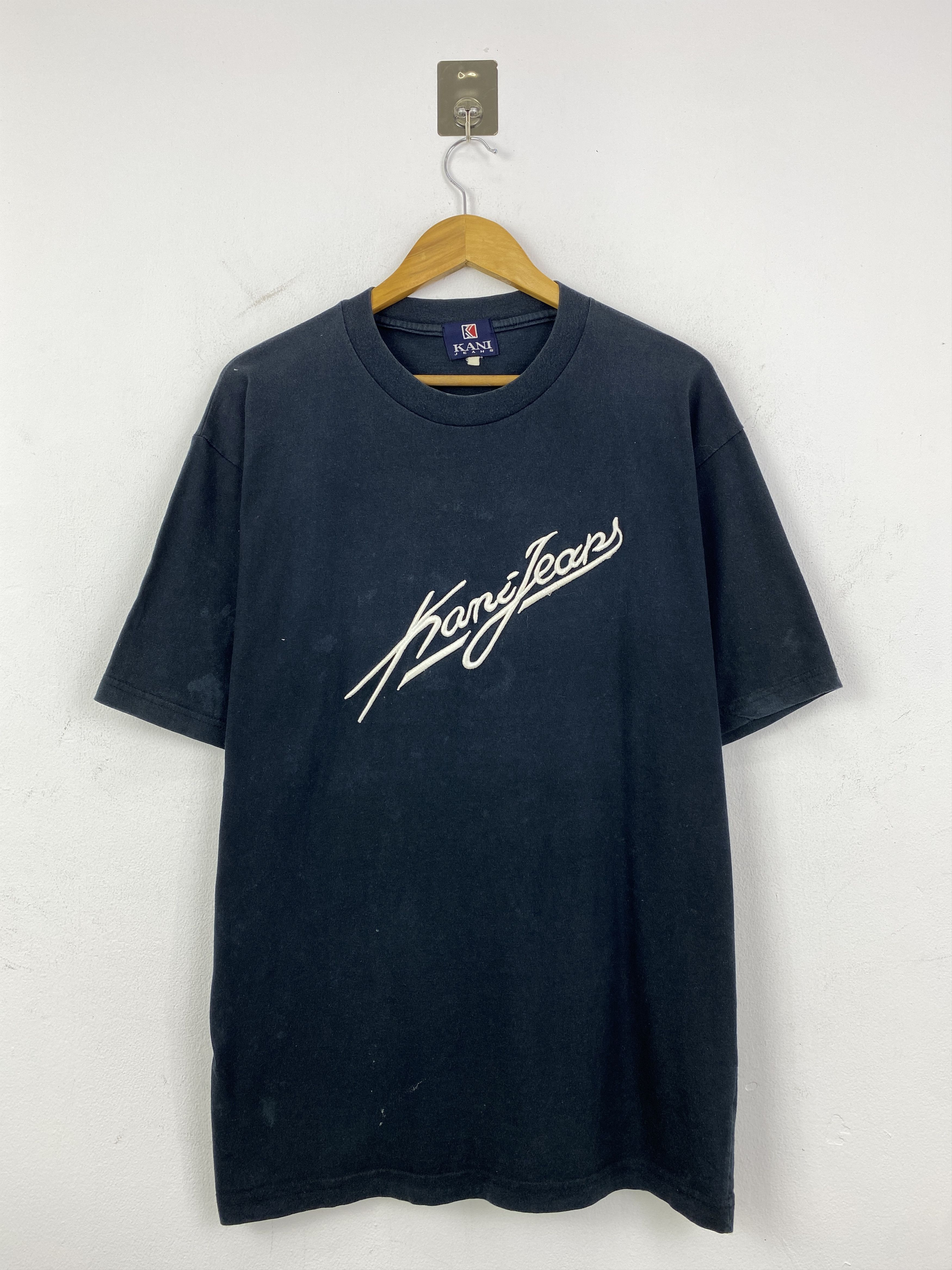 Karl Kani Vintage Karl Kani Jeans Spellout Crewneck Tshirt TA0736 Size US L / EU 52-54 / 3 - 1 Thumbnail