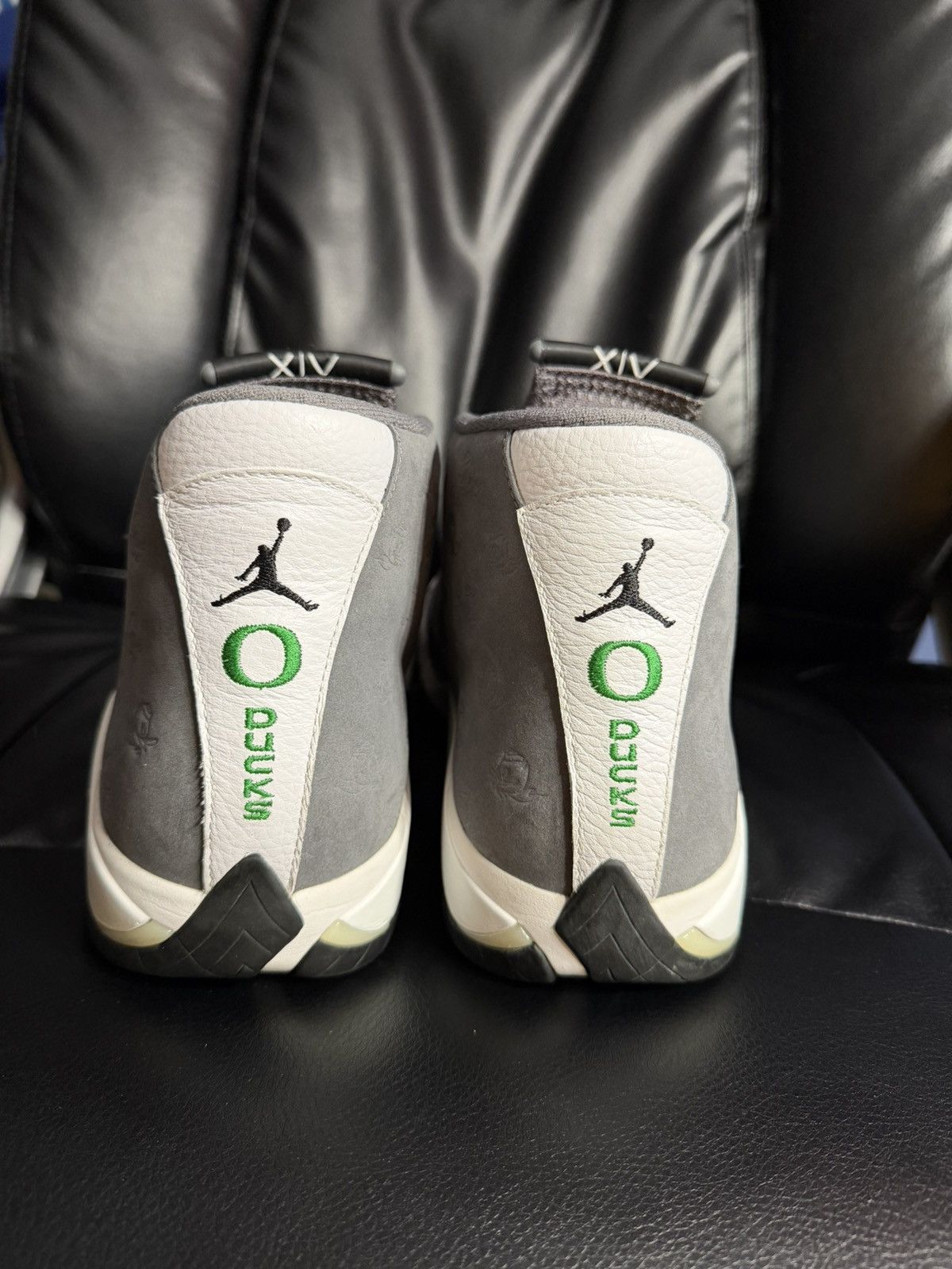 Jordan Brand Jordan 14 Oregon Ducks Promo Size 12.5 w/ Box Excellent Cond Size US 12.5 / EU 45-46 - 6 Thumbnail