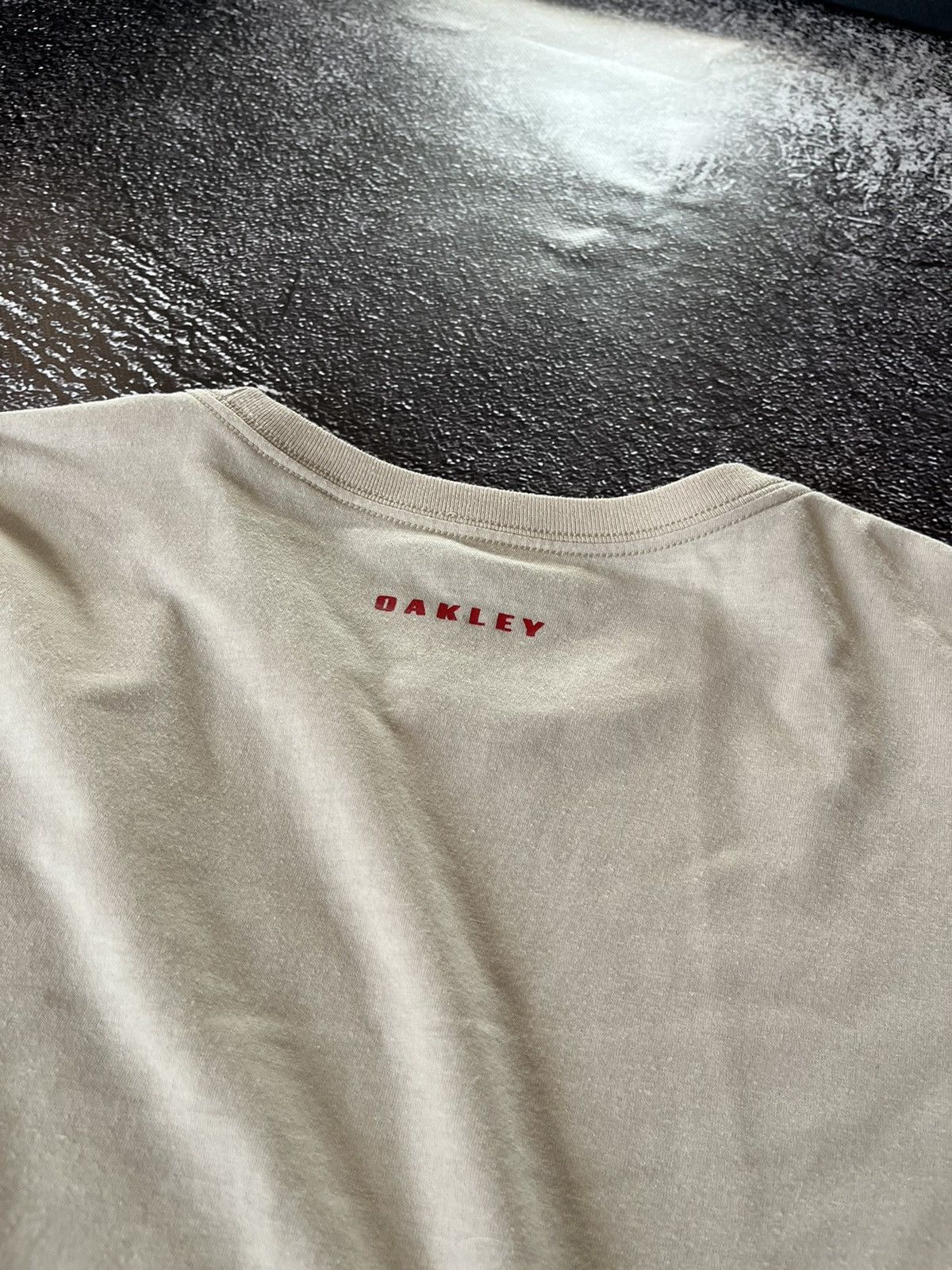 Oakley Crazy Y2K Oakley USA American Flag Vintage t shirt Size US XXL / EU 58 / 5 - 12 Thumbnail