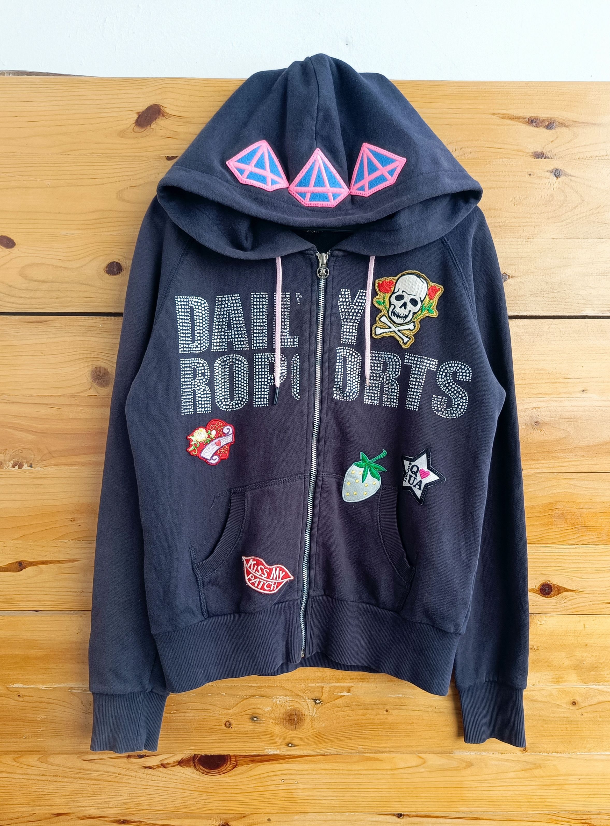 希少 98ss beauty:beast casualty sweatshirt Beauty Beast beauty:beast casualty hoodie | Grailed