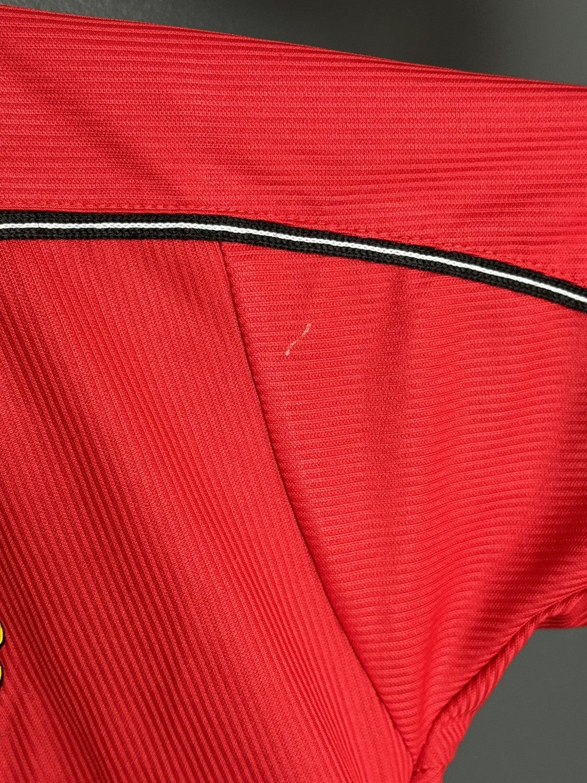 Umbro KIDS Manchester United 98/00 Home Football Jersey Shirt Size US XS / EU 42 / 0 - 13 Thumbnail