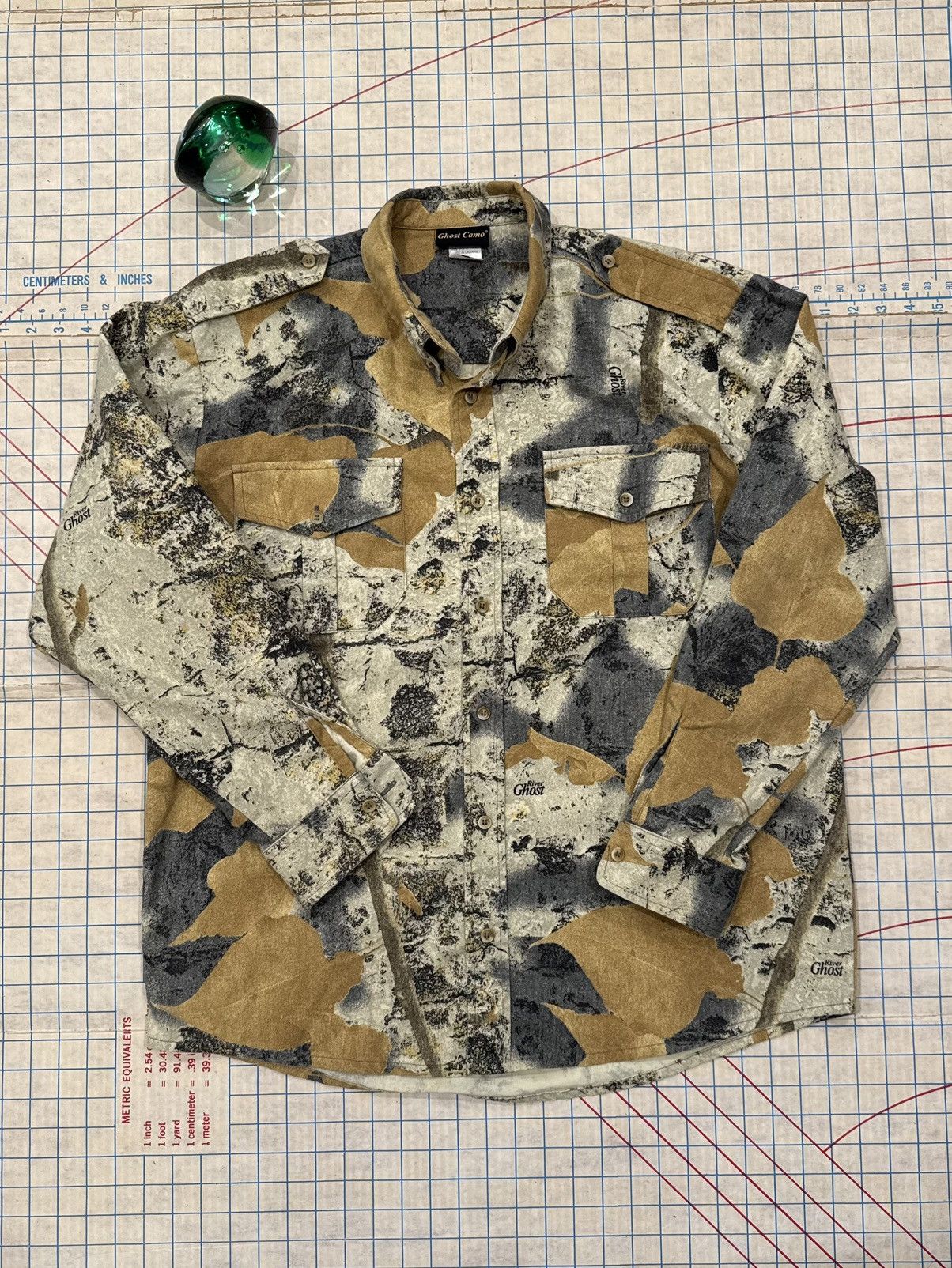 Vintage Vintage Ghost Camo Button Up Shirt Brown Leaf Size Large Size US L / EU 52-54 / 3 - 4 Thumbnail