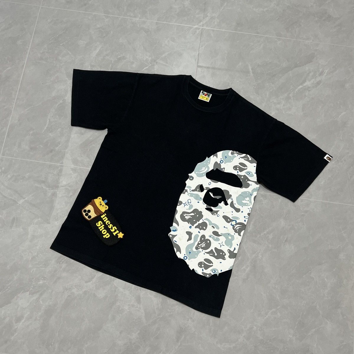 Bape Bape space Camo tee Size US XL / EU 56 / 4 - 1 Thumbnail