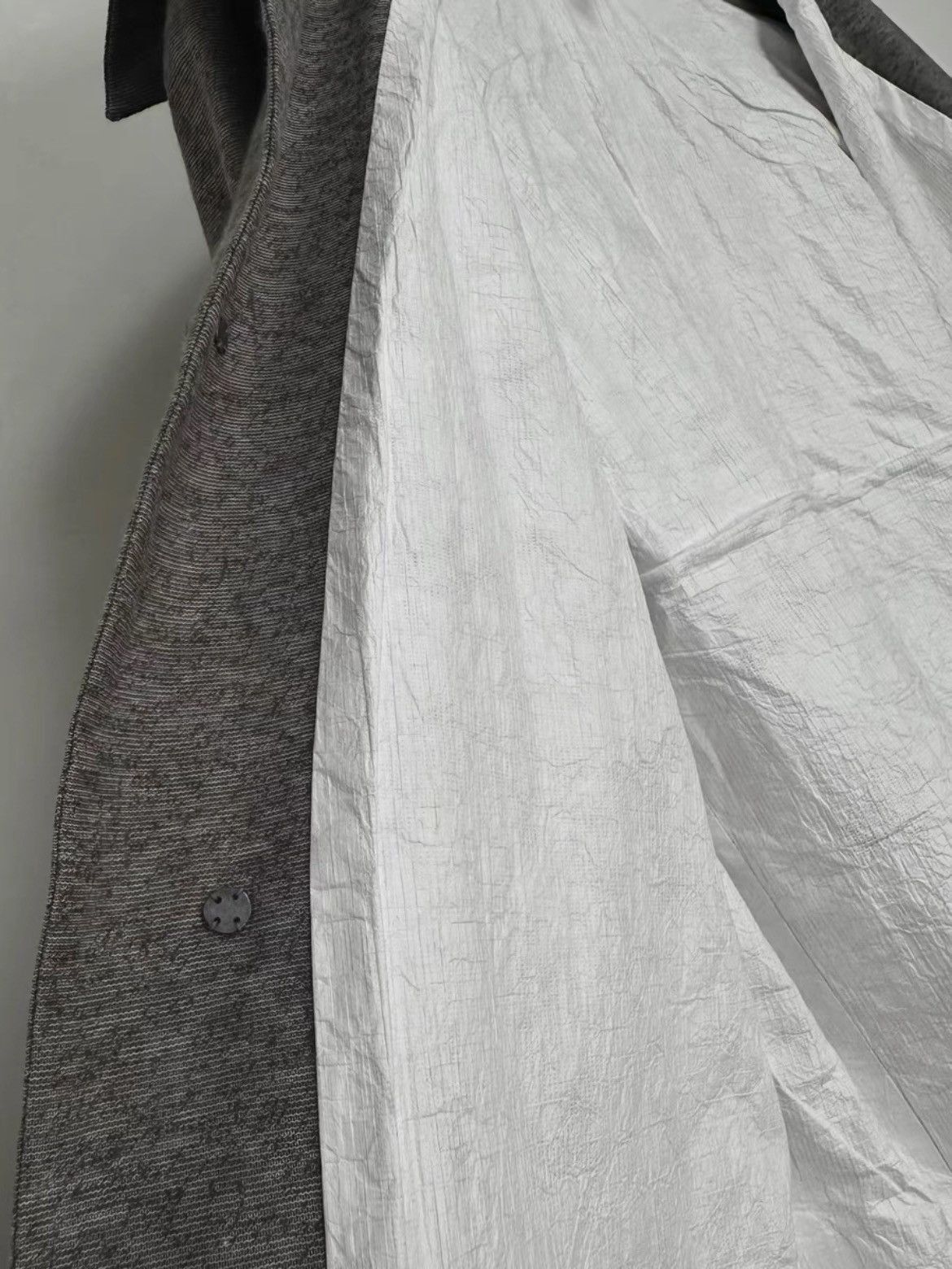 Taichi Murakami Taichi Murakami Linen Silver Button Paper Inside Coat-2505 Size US S / EU 44-46 / 1 - 7 Thumbnail