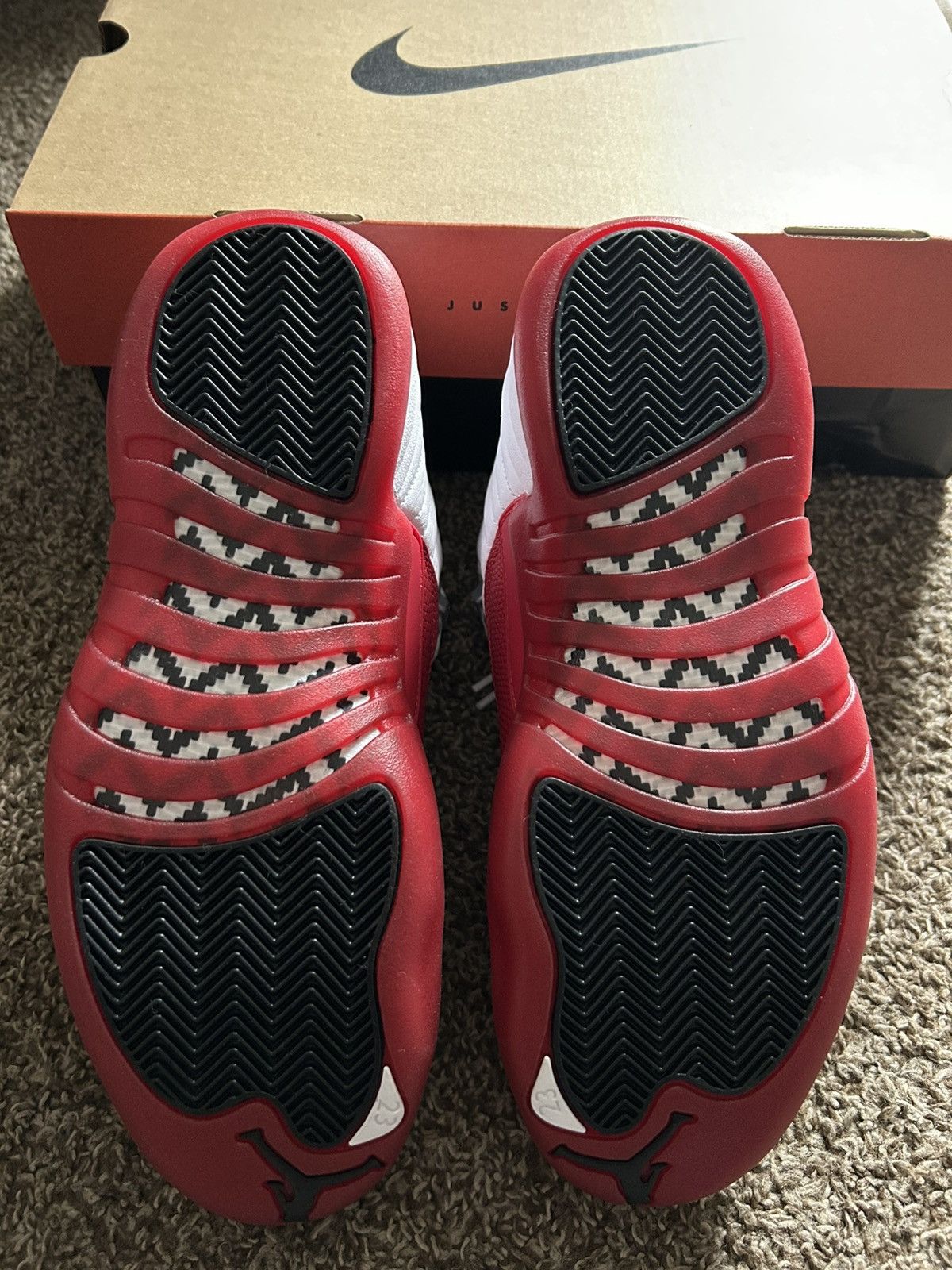 Jordan Brand Jordan 12 Retro Cherry Size US 8 / EU 41 - 5 Thumbnail