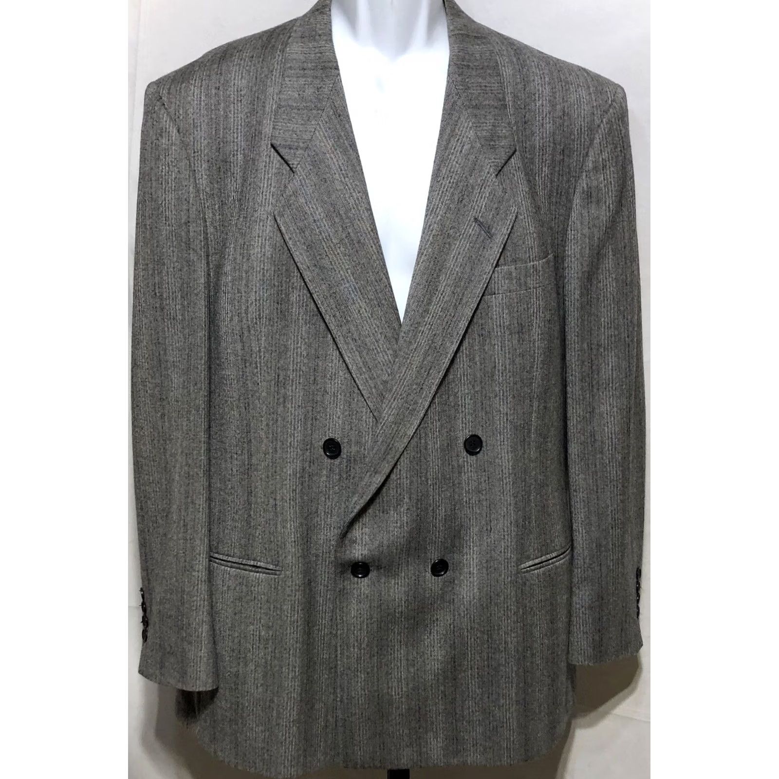 Pierre Cardin VINTAGE Pierre Cardin 2pc Suit Gray Stripe 100% Wool Double Breast 44R Men Size 44R - 2 Thumbnail