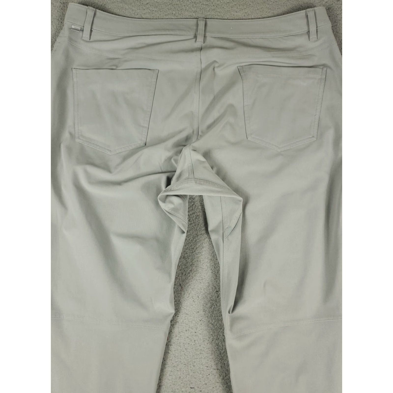 Lululemon Lululemon Pants Mens 38x33 Gray Flat Front Chino Trousers Size US 38 / EU 54 - 7 Thumbnail