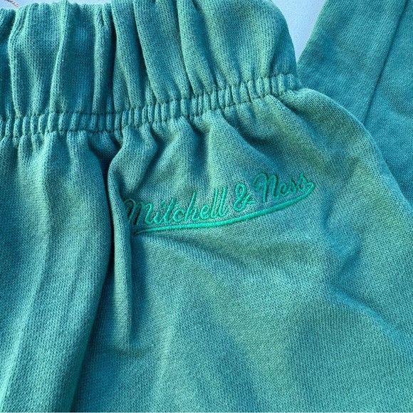 Mitchell & Ness NWT MITCHELL & NESS WOMEN’S NBA GOLDEN HOUR GLAZE BOSTON S Size US 28 / EU 44 - 10 Thumbnail