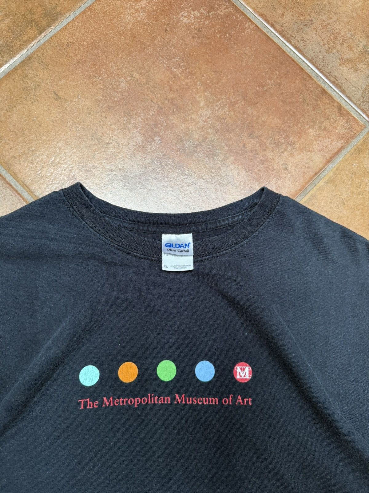 Vintage Vintage Y2k The Metropolitan Museum of Art tee Size US XL / EU 56 / 4 - 6 Thumbnail