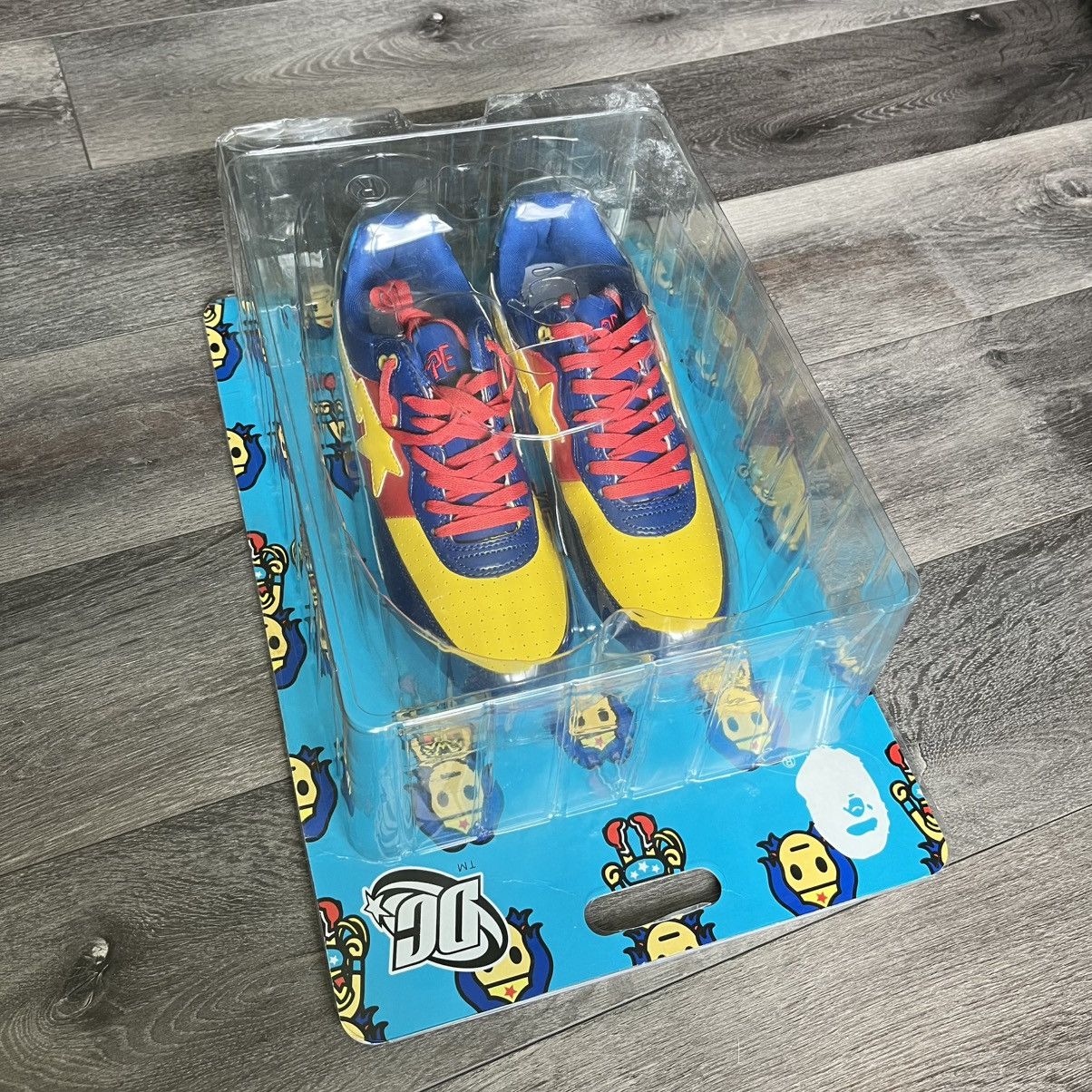 Bape × DC Comics RARE OG 2007 BAPE X DC COMICS WONDER WOMAN BAPESTA ROADSTAS Size US 10 / EU 43 - 1 Thumbnail