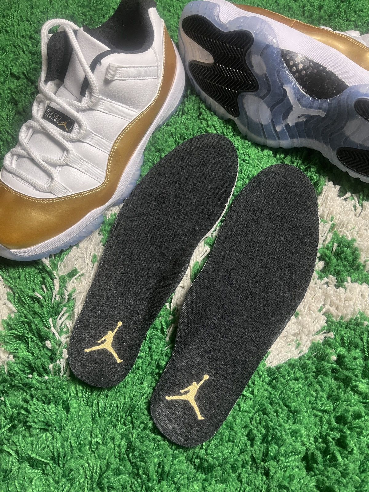 Jordan Brand Jordan 11 Low Closing Ceremony Size US 8.5 / EU 41-42 - 4 Thumbnail