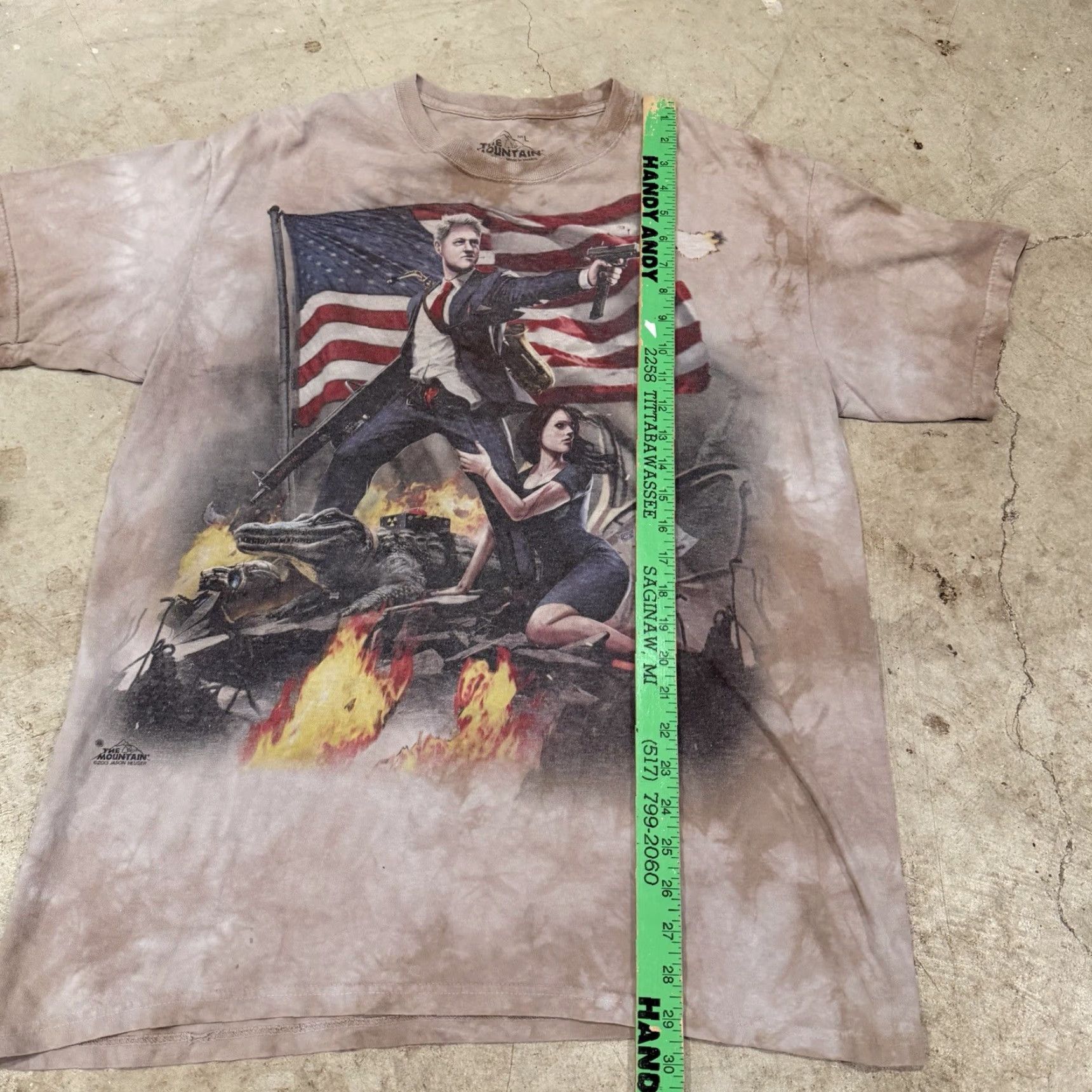 The Mountain The Mountain Bill Clinton & Monica Lewinsky Funny Tan Men's L Shirt Size US L / EU 52-54 / 3 - 7 Thumbnail
