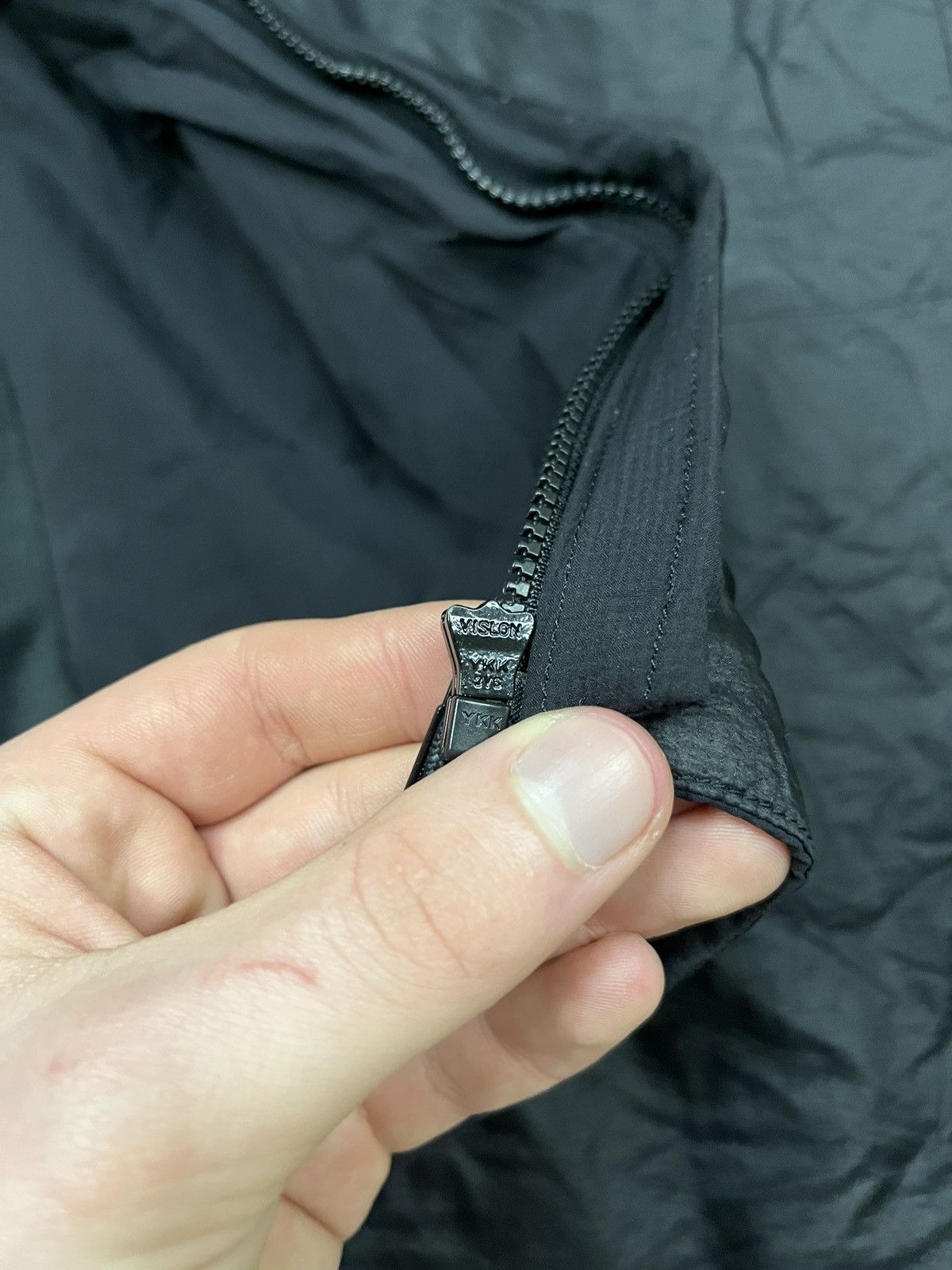 Arc'teryx Vintage ARC'TERYX ATOM LT HOODY Women’s Jacket Black size L Size L / US 10 / IT 46 - 6 Thumbnail