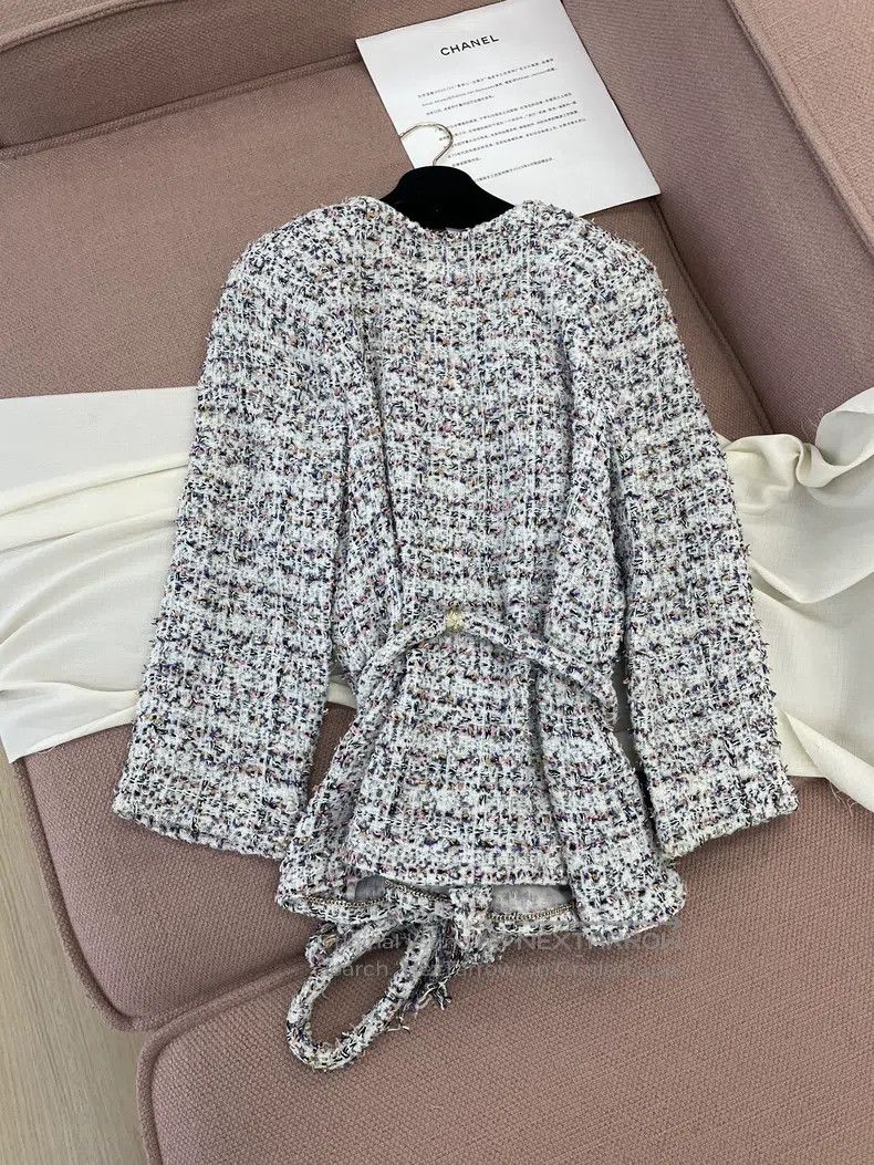 Chanel Chanel Greek series tweed jacket Size XS / US 0-2 / IT 36-38 - 3 Thumbnail