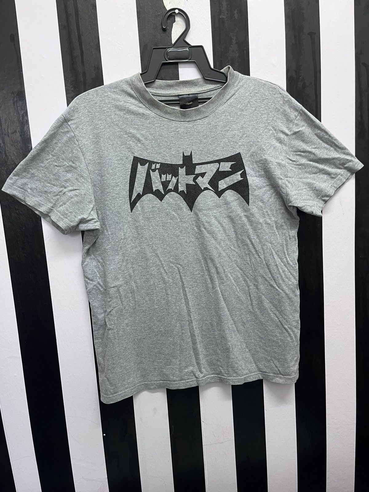 DC Comics Japanese Batman Tee Grey Medium Size US M / EU 48-50 / 2 - 1 Thumbnail