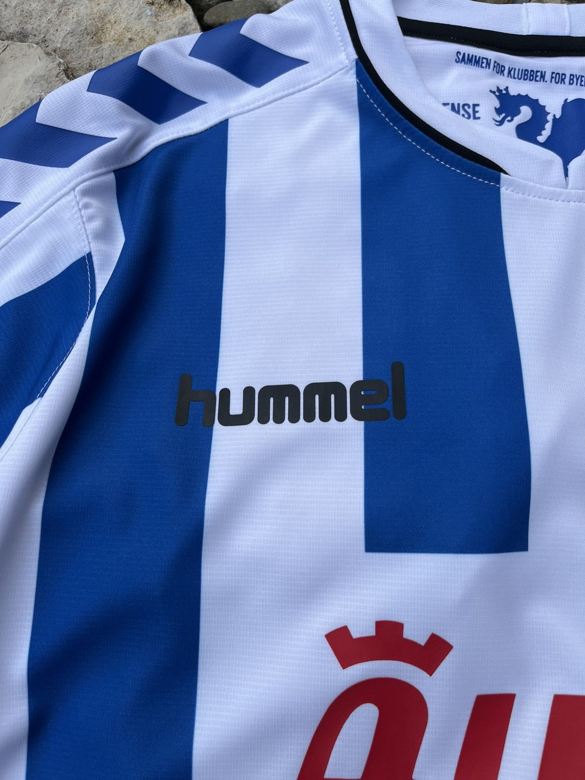 Hummel Hummel soccer jersey Odense 2018 Denmark striped tee Albani Size US L / EU 52-54 / 3 - 7 Thumbnail