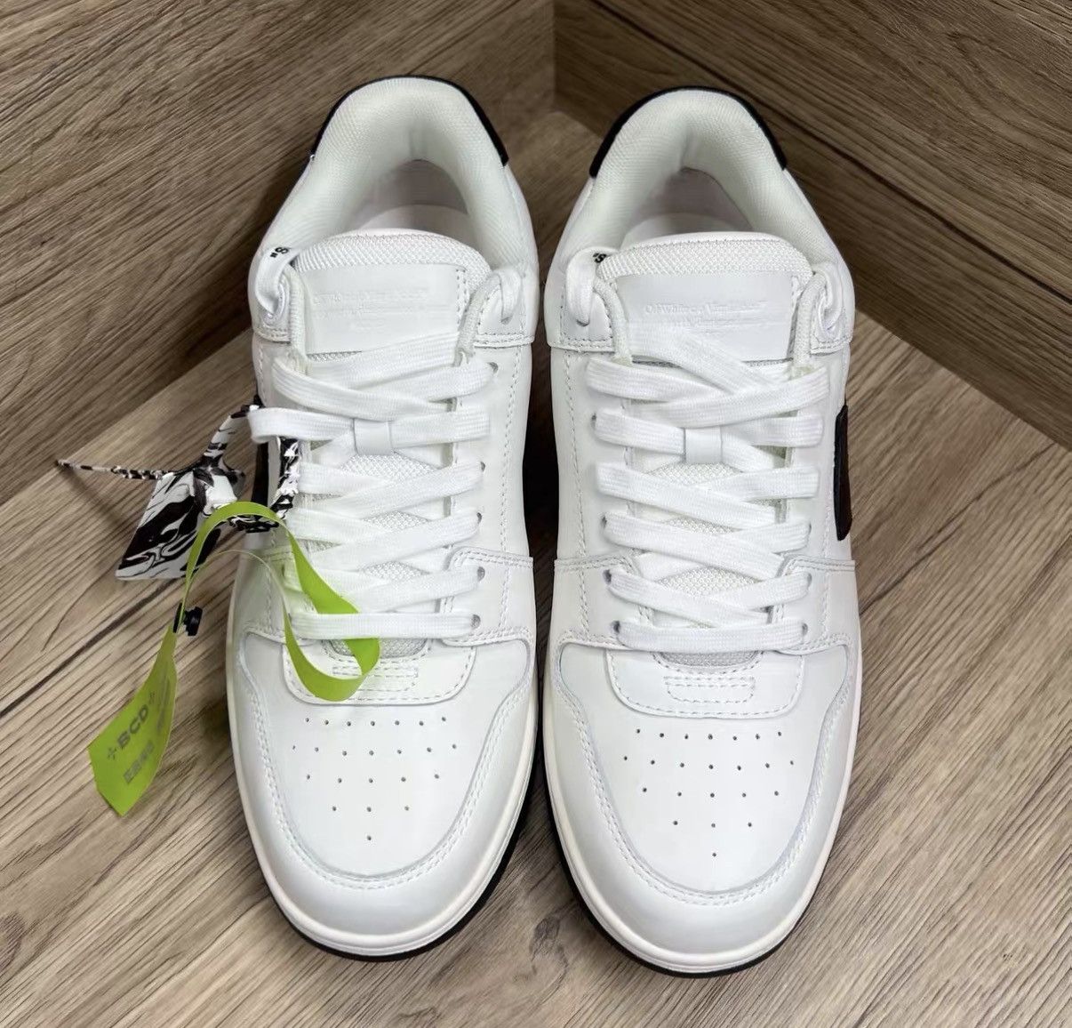 Off-White Off-White Out Of Office Pointed-Toe Sneakers J41 Size US 7 / EU 40 - 4 Thumbnail