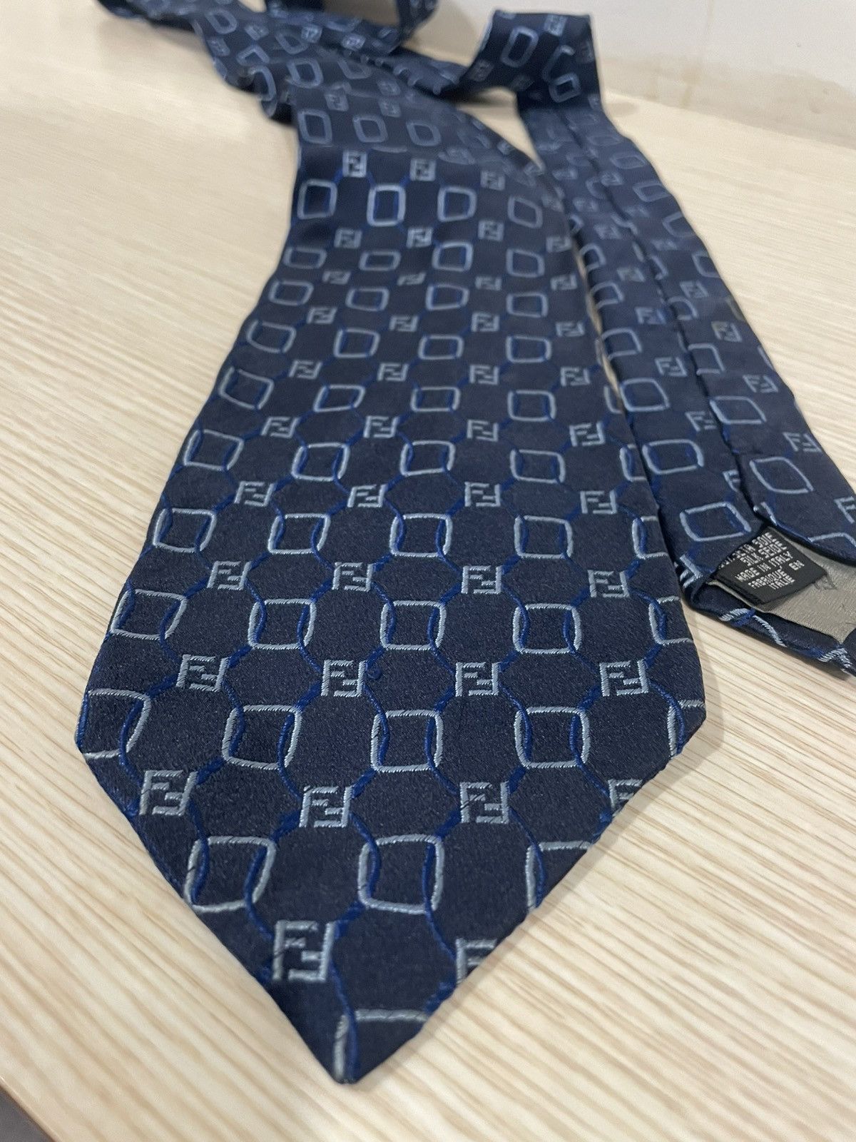 Fendi Fendi Monogram Tie Made in Italy Size ONE SIZE - 2 Thumbnail