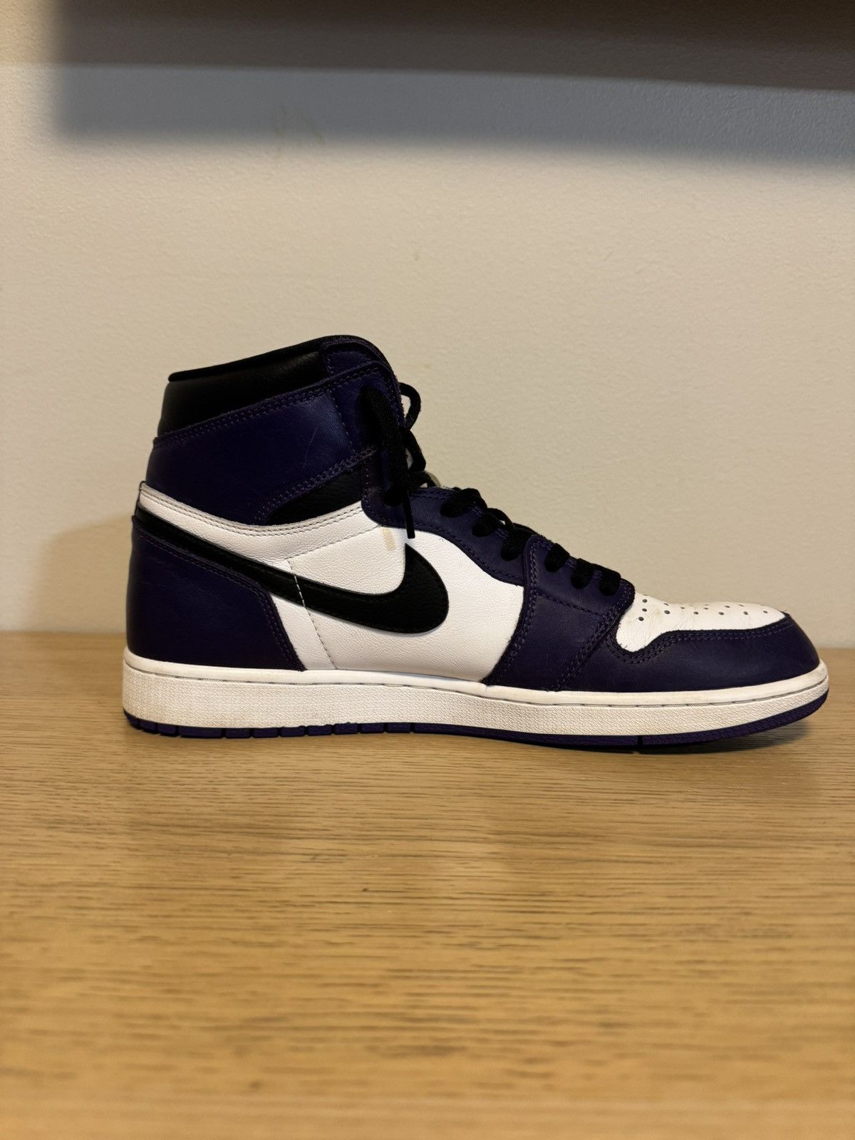 Jordan Brand Jordan 1 Retro Hight Court Purple White Size US 12.5 / EU 45-46 - 2 Thumbnail
