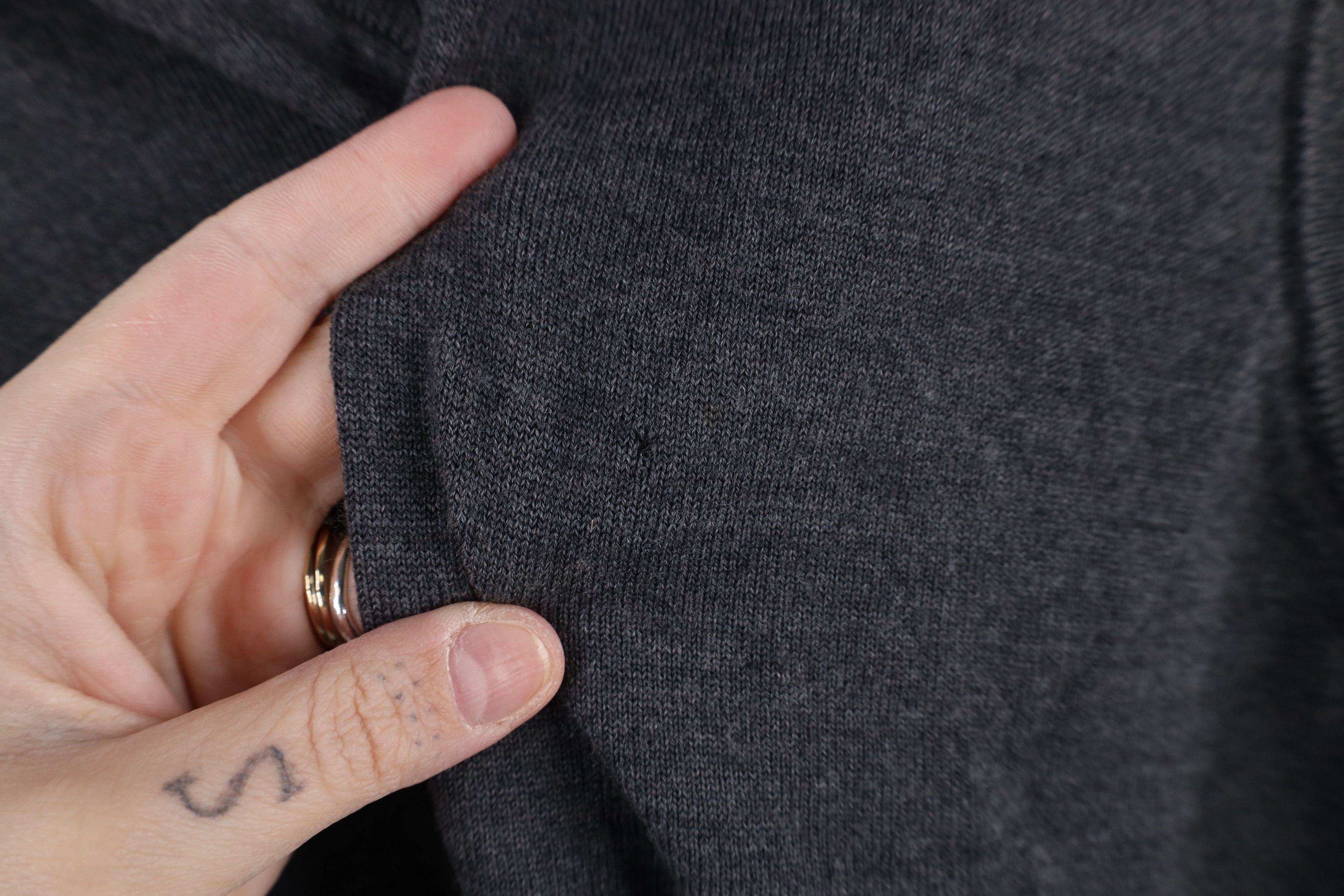 Brooks Brothers × Vintage Vintage Brooks Brothers Merino Wool Knit Sweater Vest Gray Size US L / EU 52-54 / 3 - 4 Thumbnail