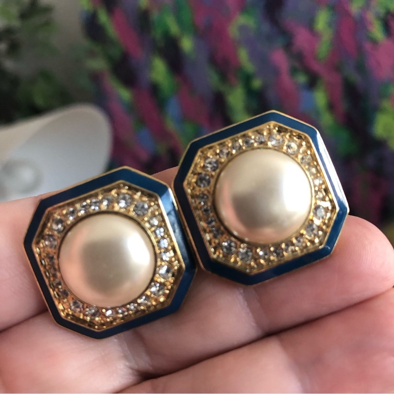 Vintage Vintage octagon blue enamel faux Pearl clip on earrings Size ONE SIZE - 2 Thumbnail