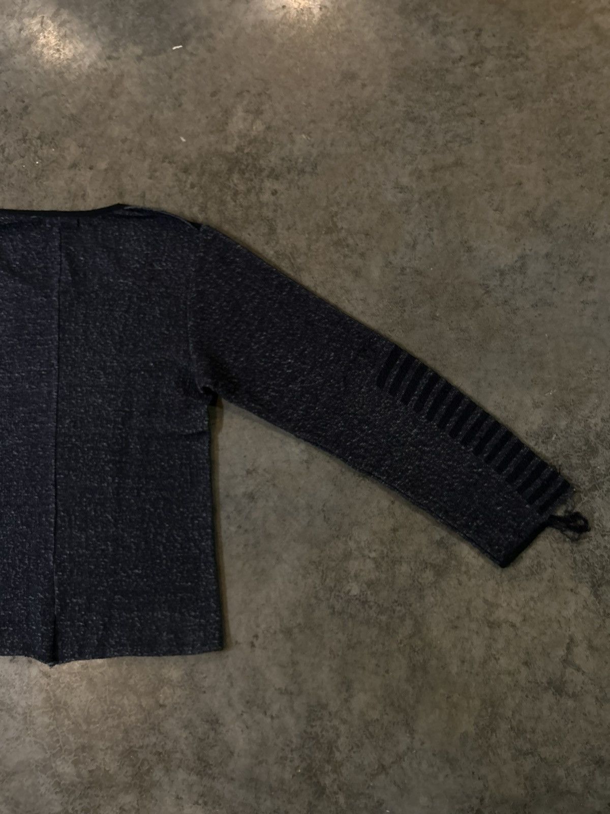 Maison MIHARA YASUHIRO MIHARAYASUHIRO DISTRESSED SWEATER 2006 Size US M / EU 48-50 / 2 - 11 Thumbnail