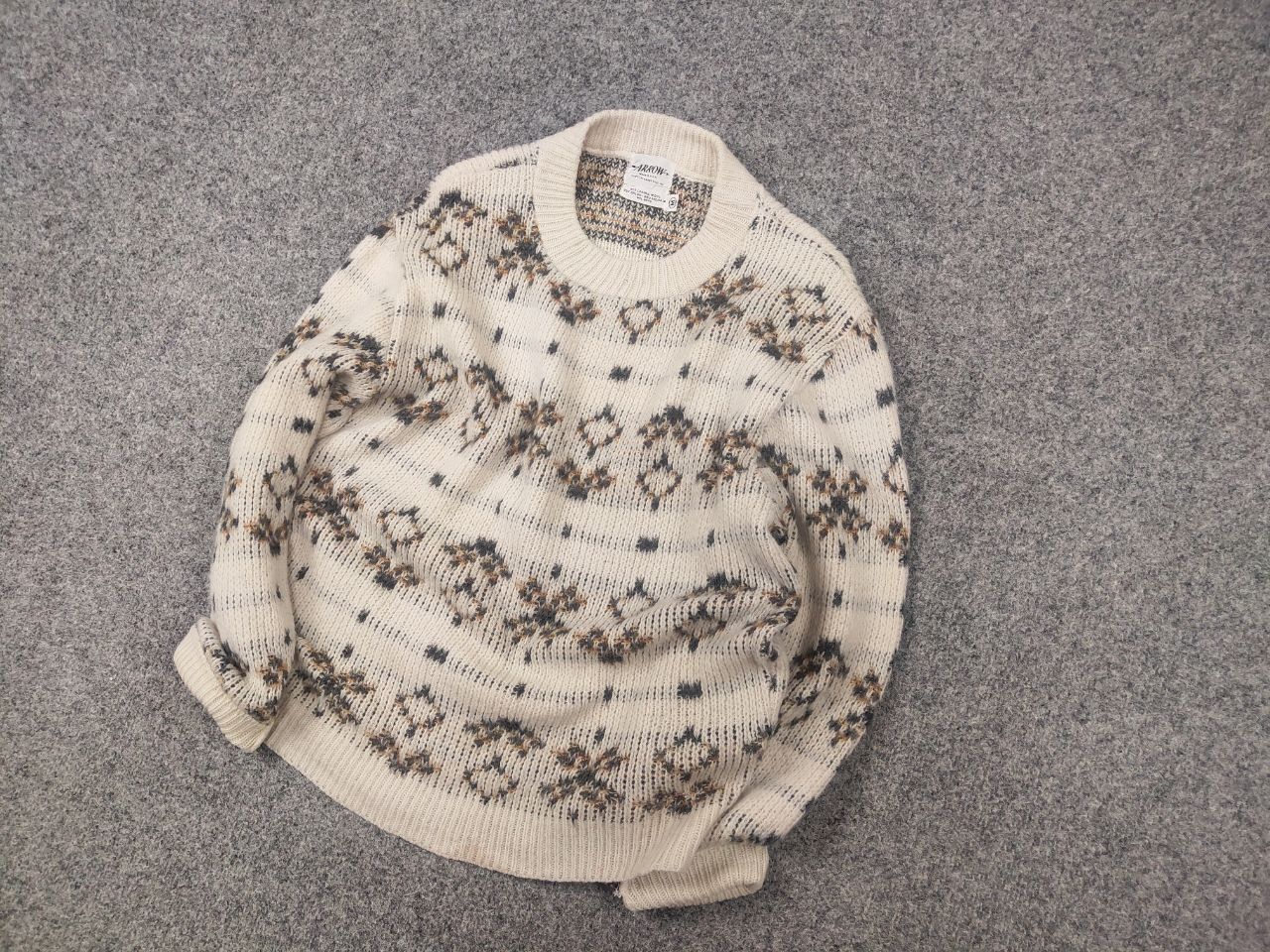 Arrow Arrow Vintage 70's Wool blend Pattern Knit Sweater USA Made Size US S / EU 44-46 / 1 - 4 Thumbnail