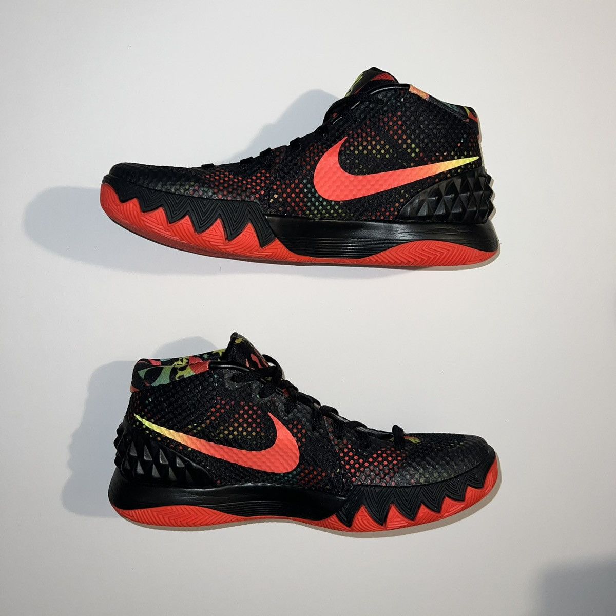 Nike Nike Kyrie 1 Dream 705277 016 men US size 8.5 Size US 8.5 / EU 41-42 - 2 Thumbnail