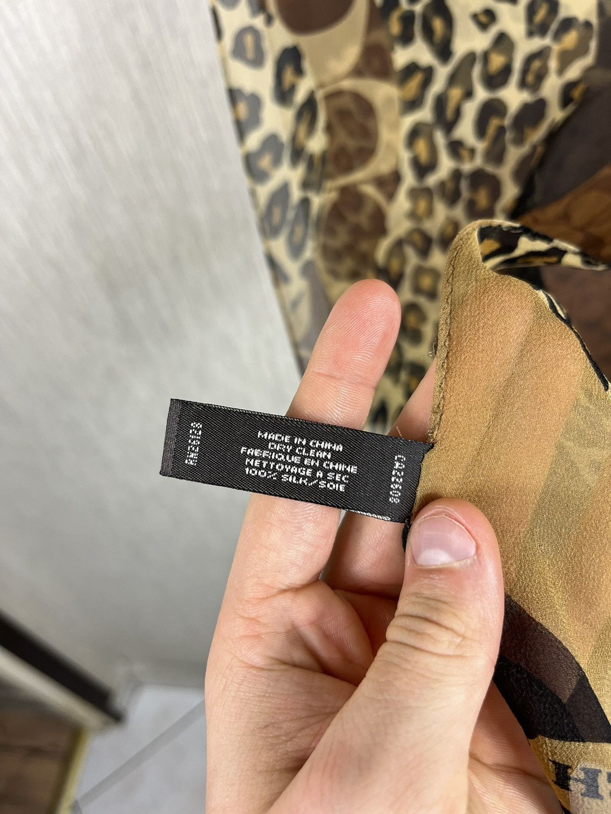 Coach × Designer Coach silk scarf handkerchief monogram logo leopard sexy Size ONE SIZE - 11 Thumbnail