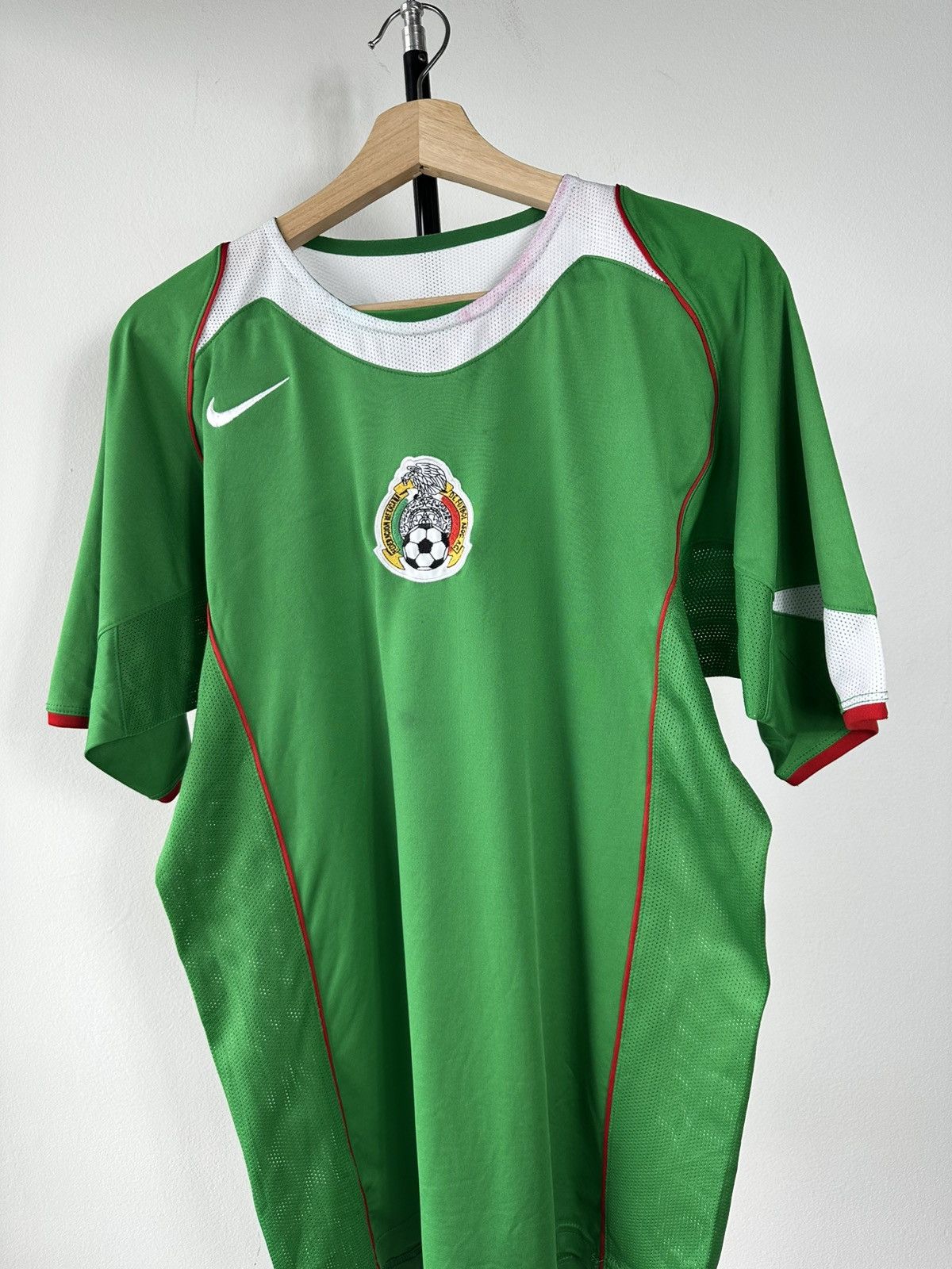 Nike Vintage Mexico 2004-06 Home Jersey Nike Total 90 T90 Size L Size US L / EU 52-54 / 3 - 2 Thumbnail